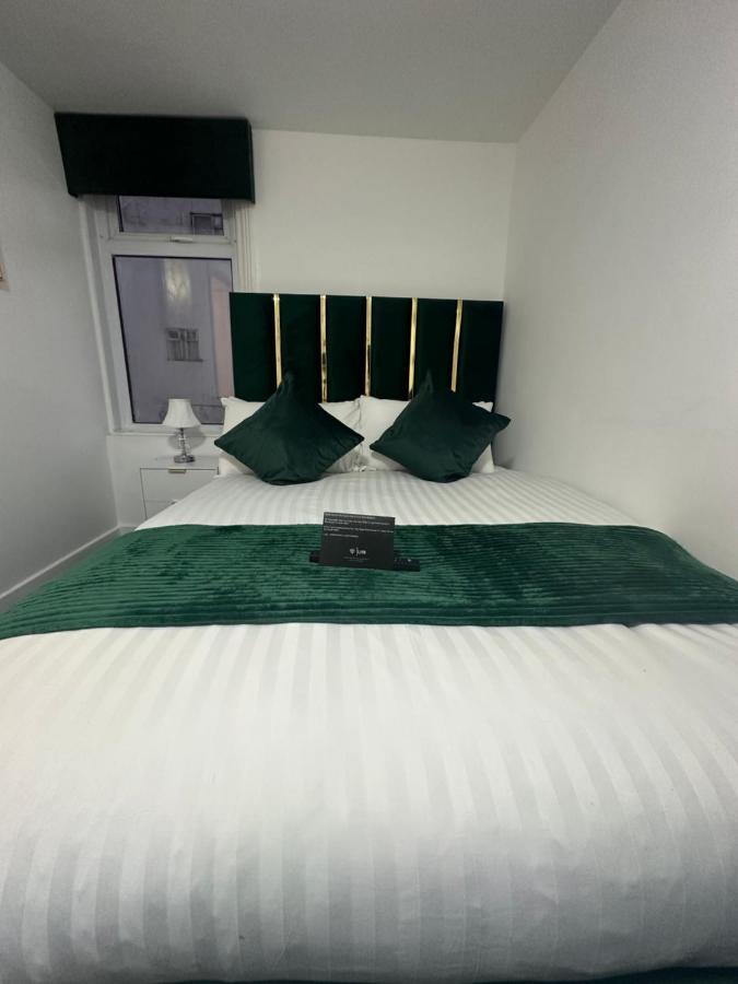 Hotel Luxe