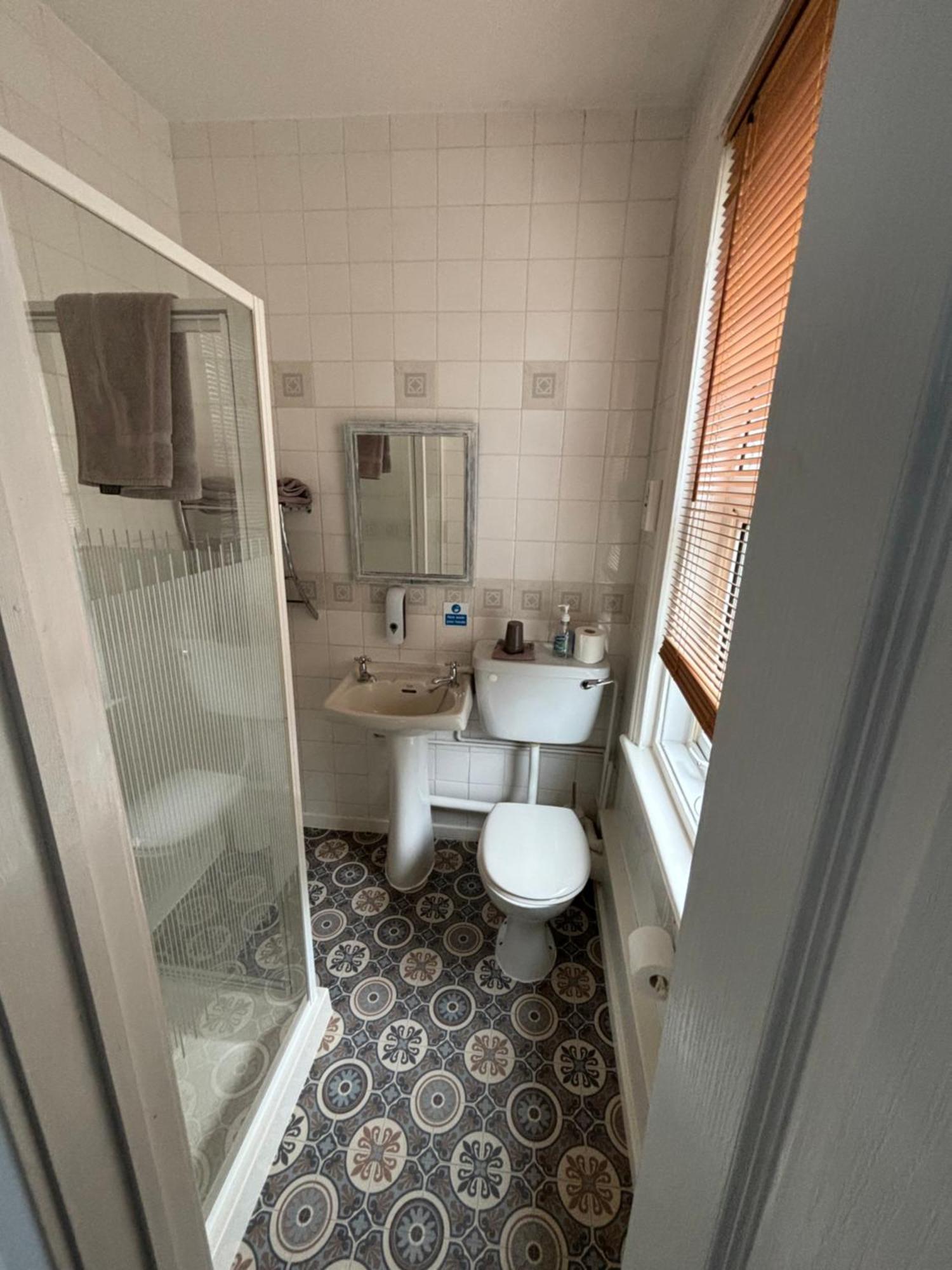 Lee & Chris's Belvedere - Adults Only 3*