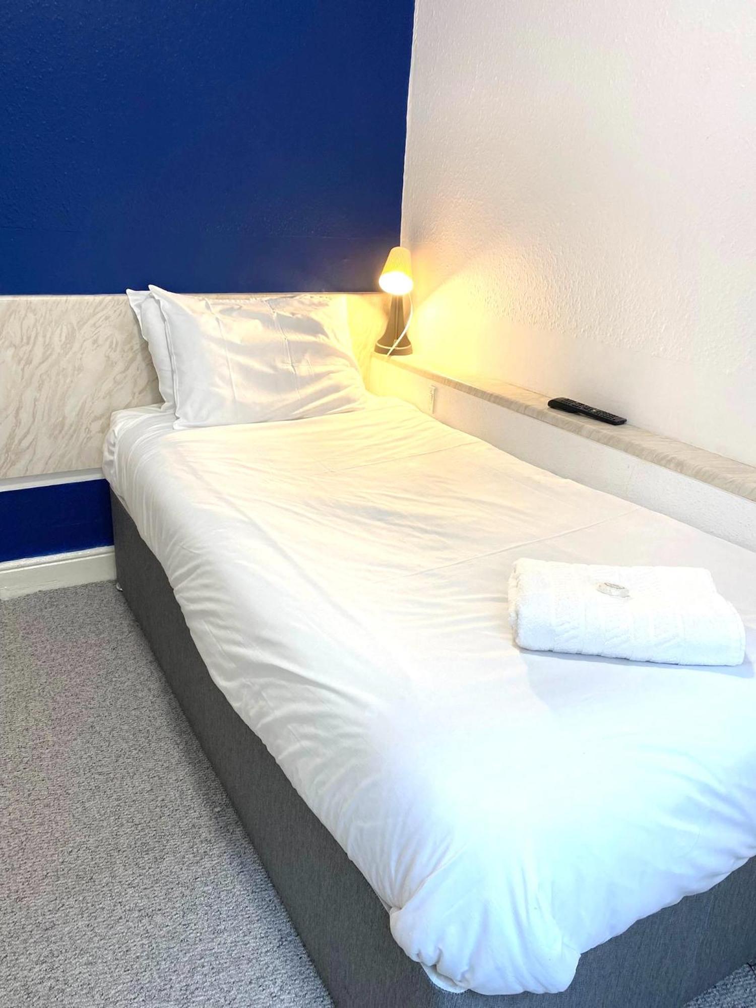 Hotel The Regency