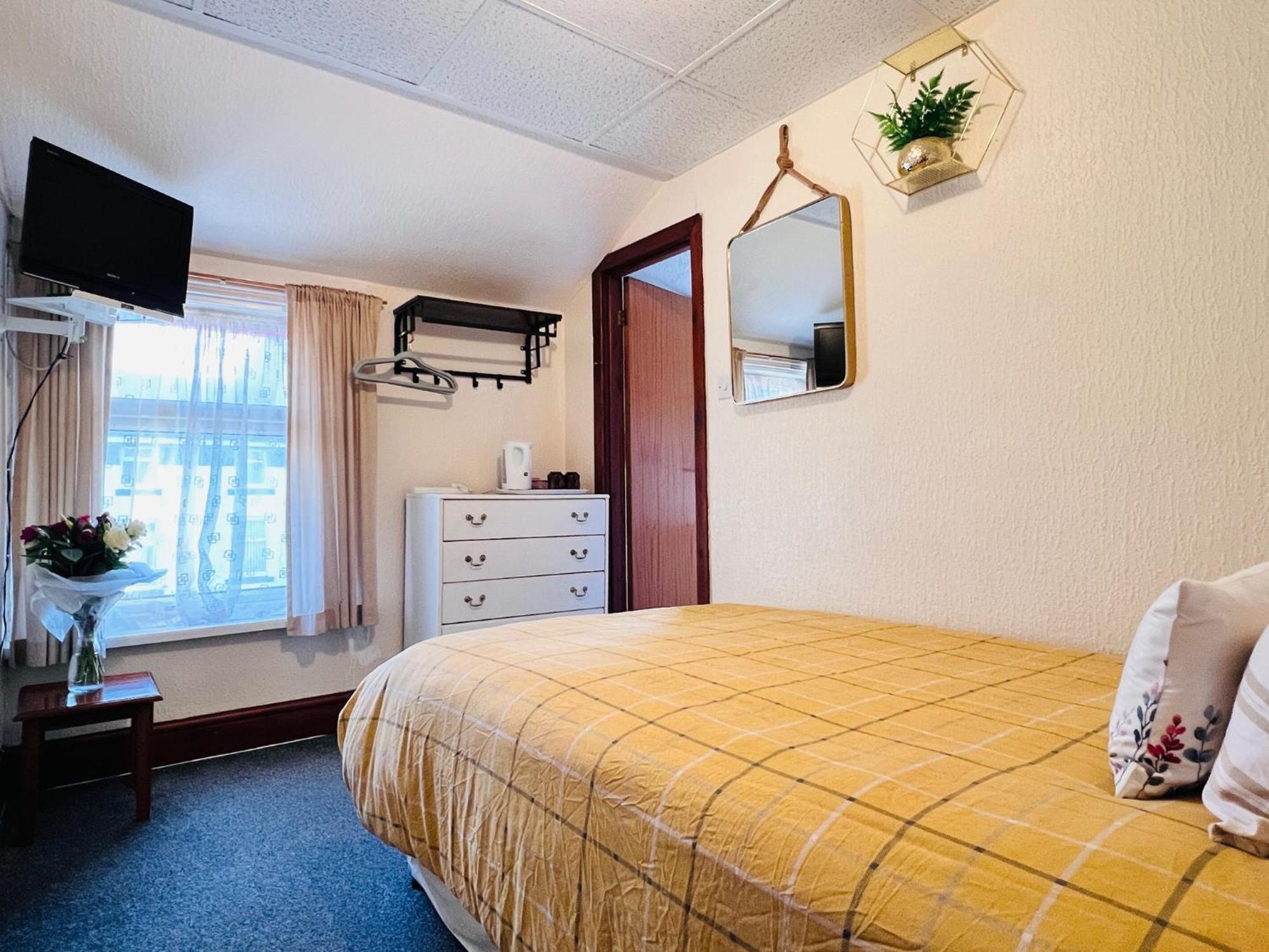 Guest house Galaxy