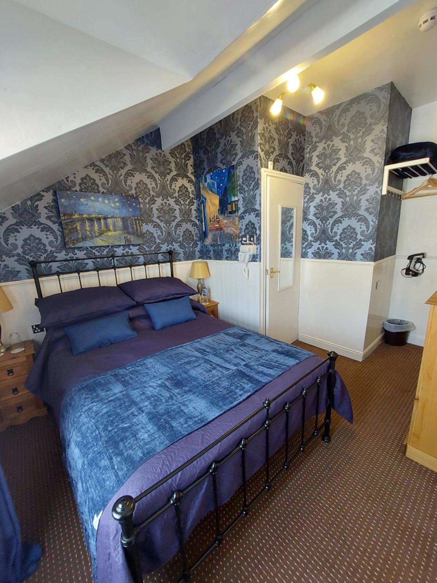 Guest house Westfield House 3*