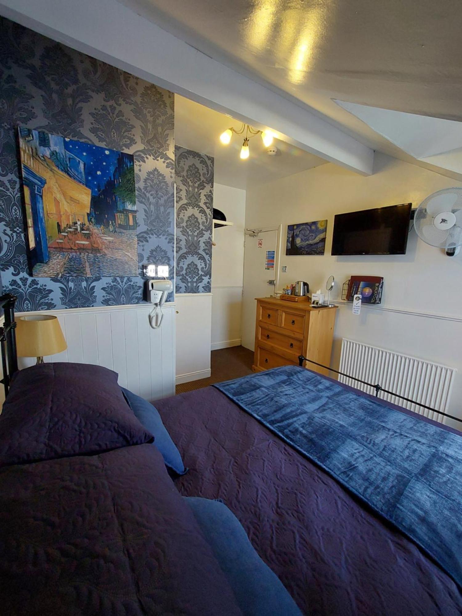Guest house Westfield House 3*