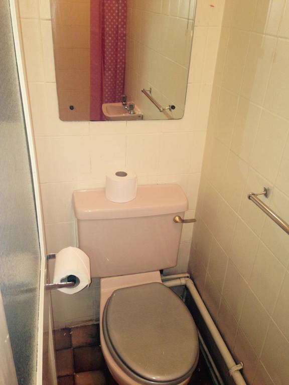 Hotel Peek-A-Booze - Budget Hotel - Adults Only Blackpool