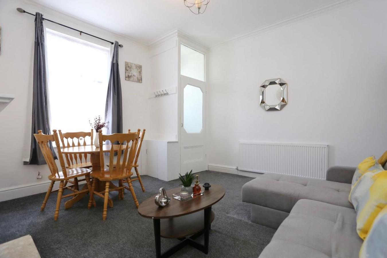 Cross Street House Holiday home Blackpool