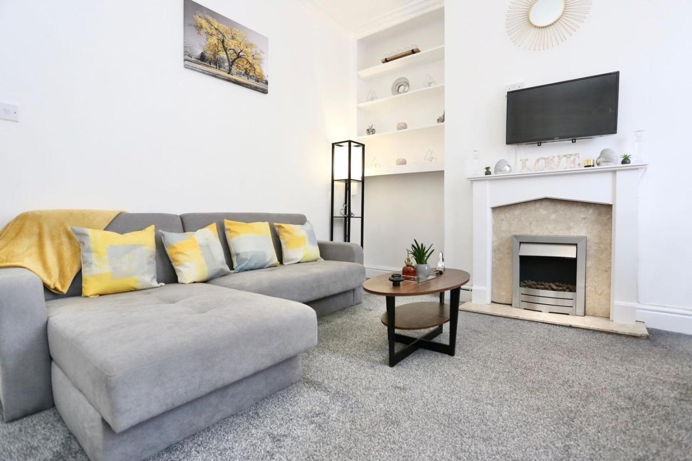 Cross Street House Holiday home