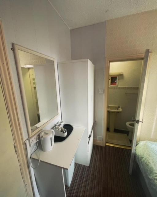 Prestige Plaza 3*