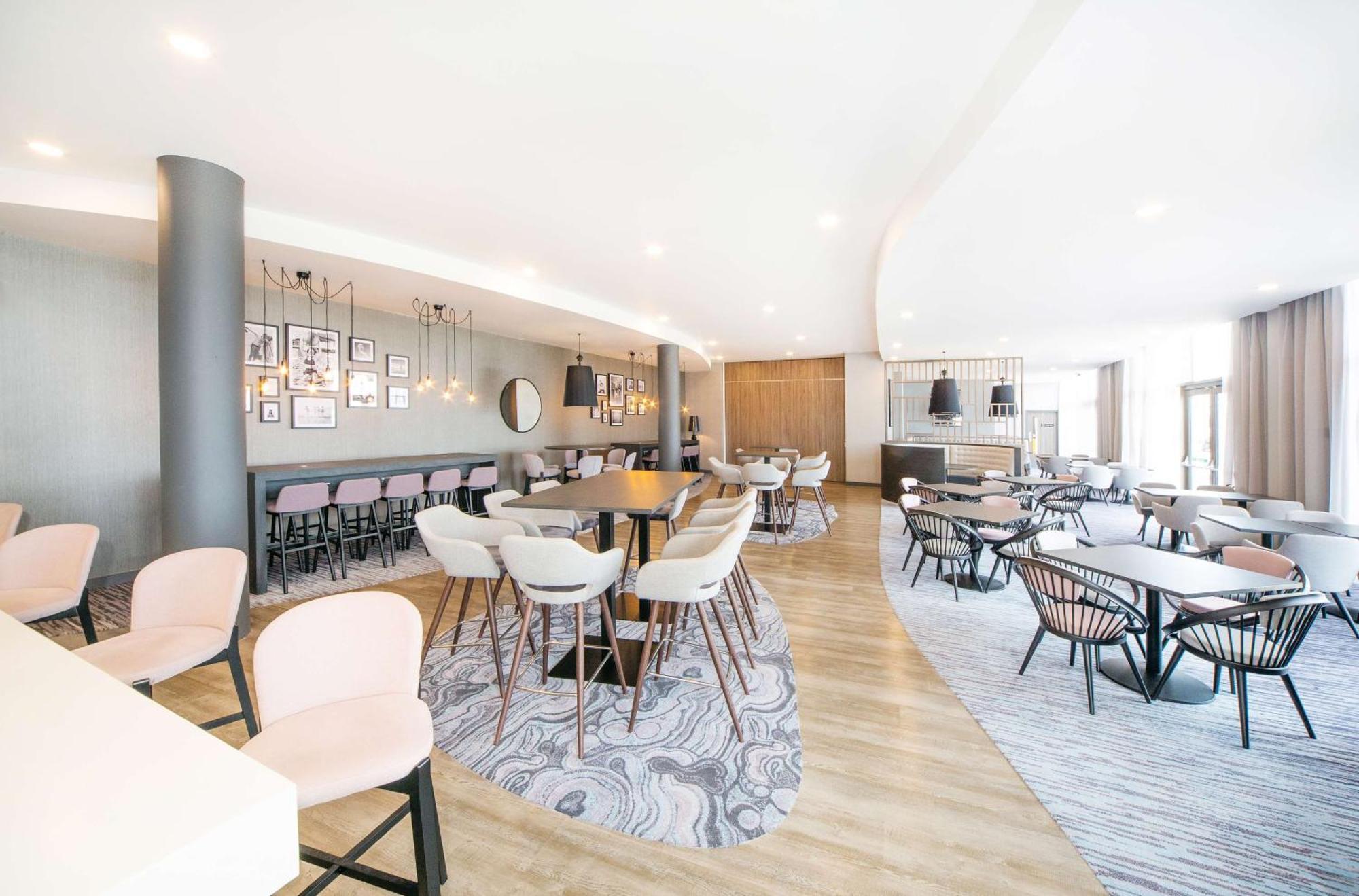 Hotel Hampton By Hilton Blackpool