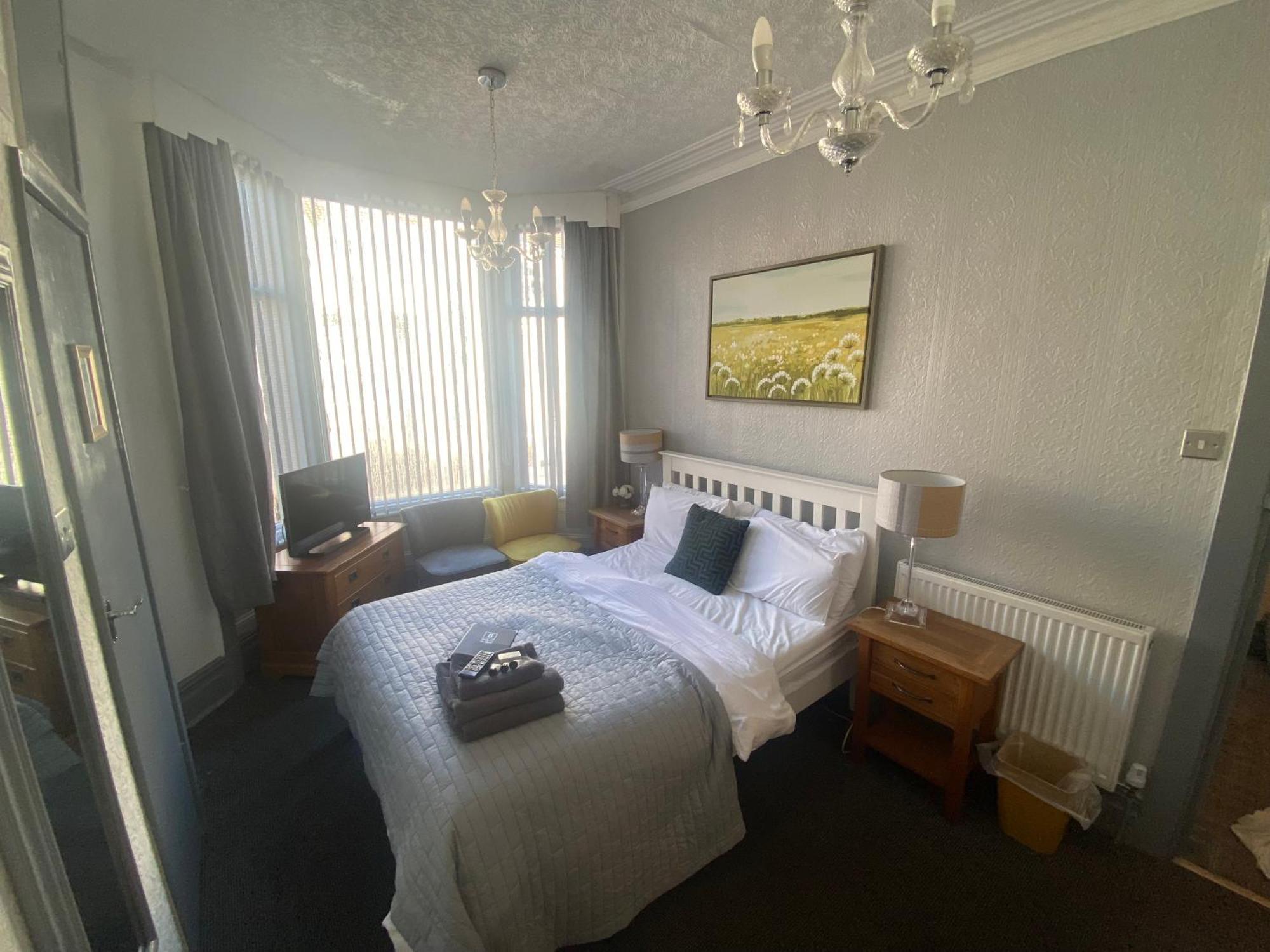 Hotel Bradburys Of