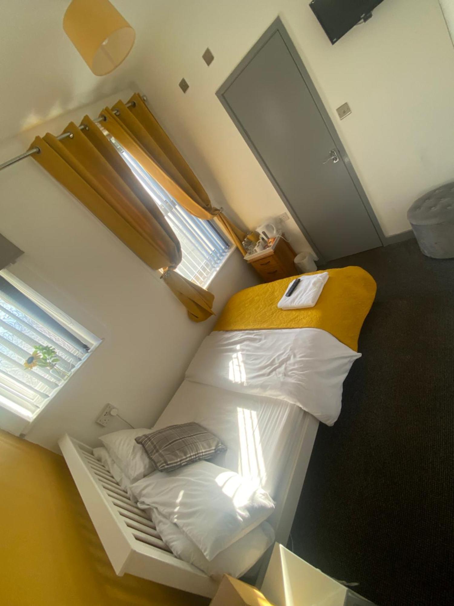 Bradburys Of Hotel Blackpool