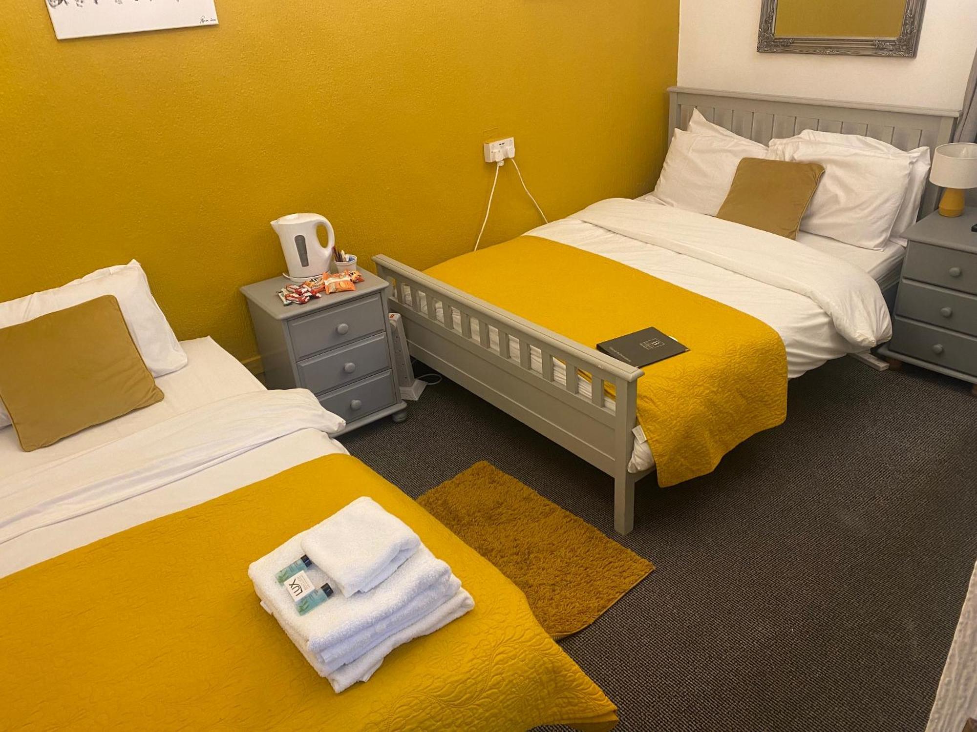 Bradburys Of 4* Blackpool
