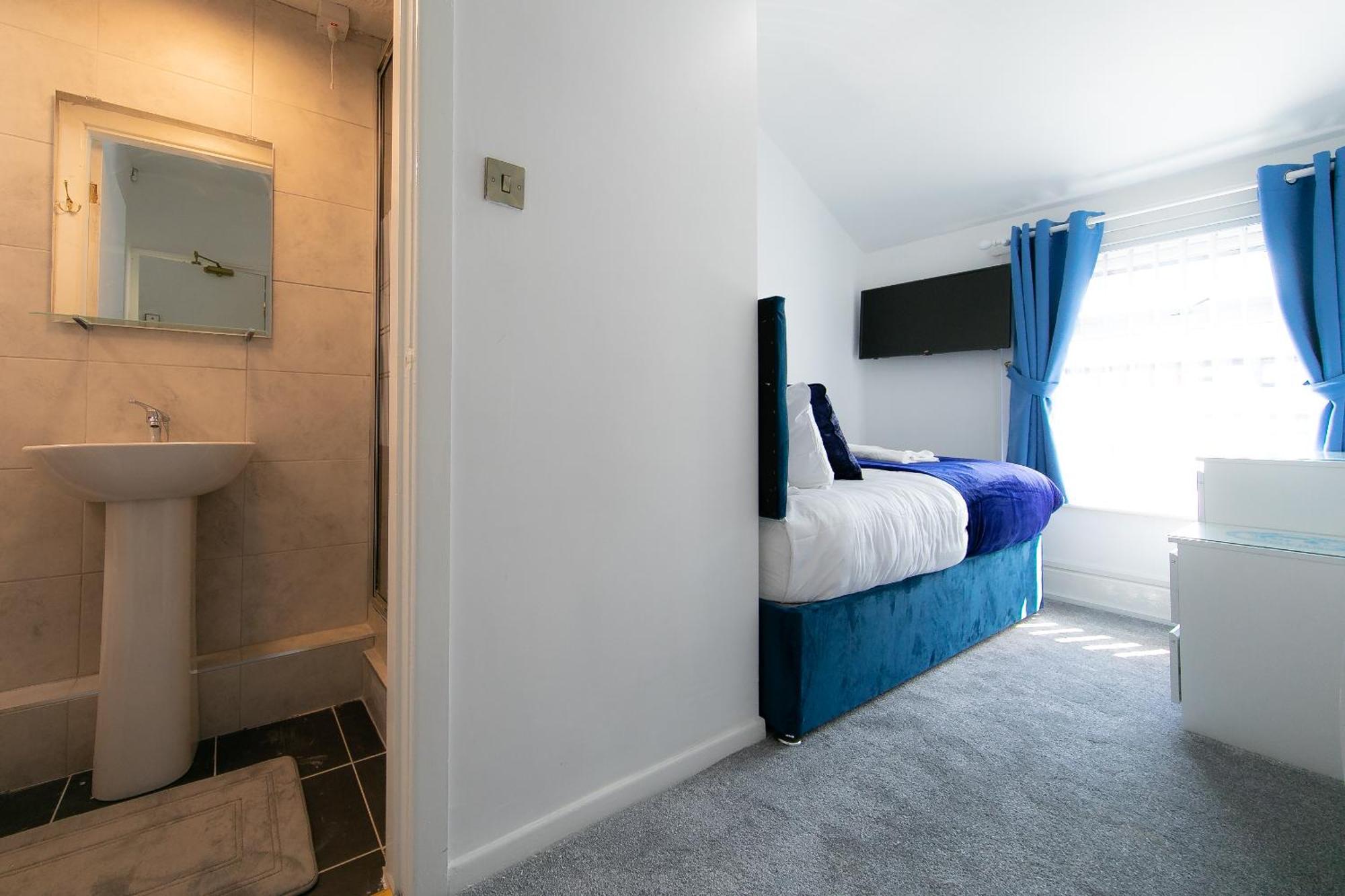 Hotel The New Apollo *