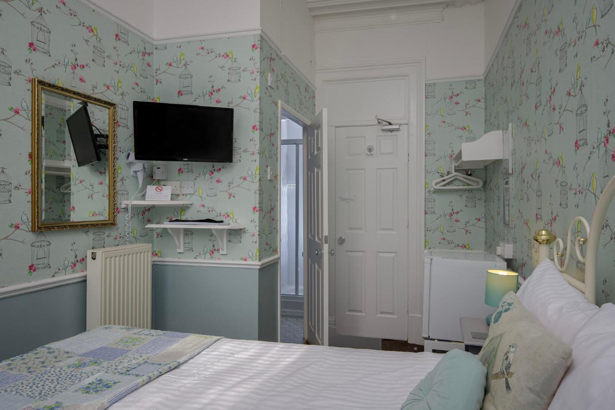 The Wescoe Guest house 3*