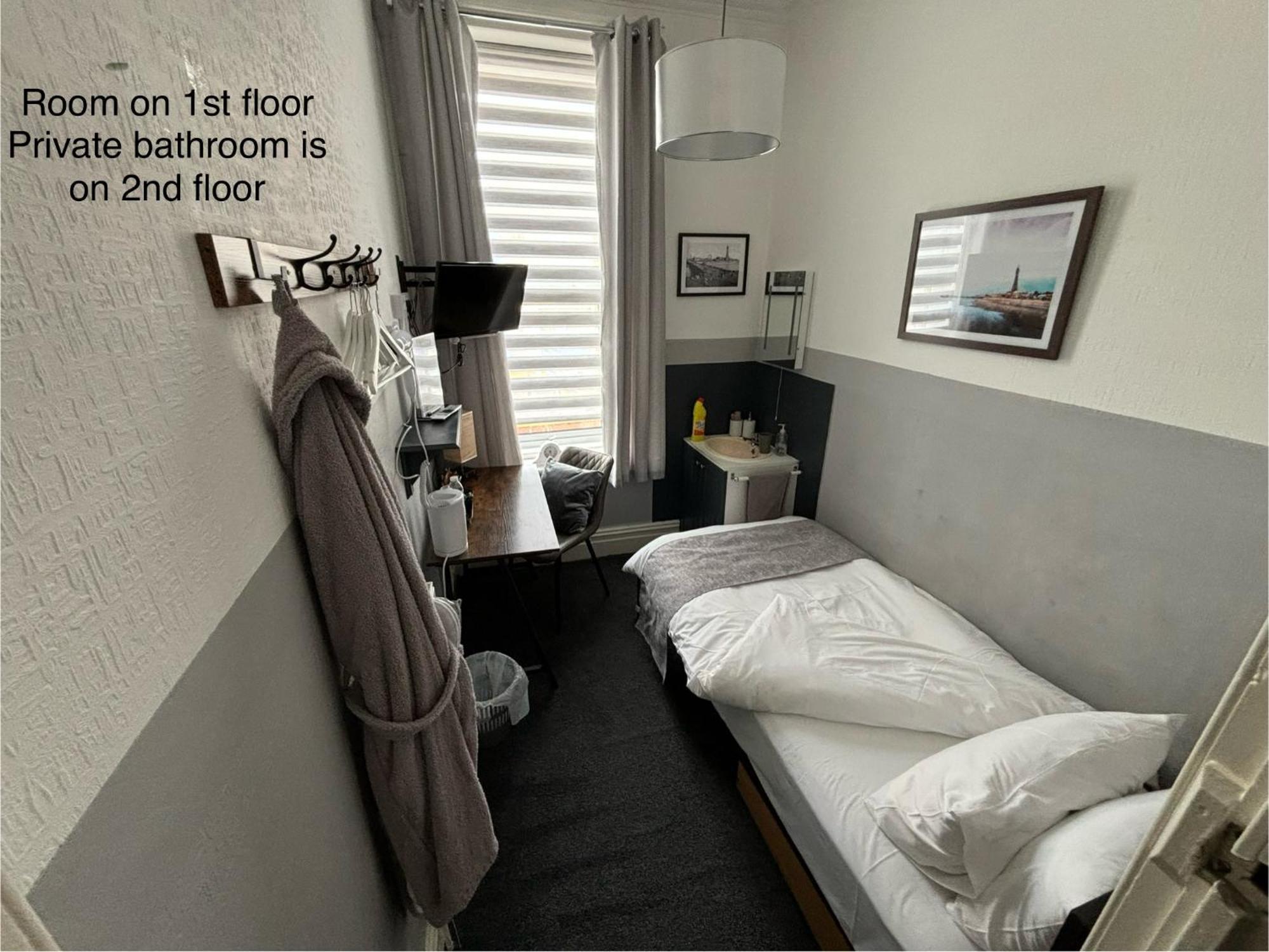 Lee & Chris's Belvedere - Adults Only Blackpool