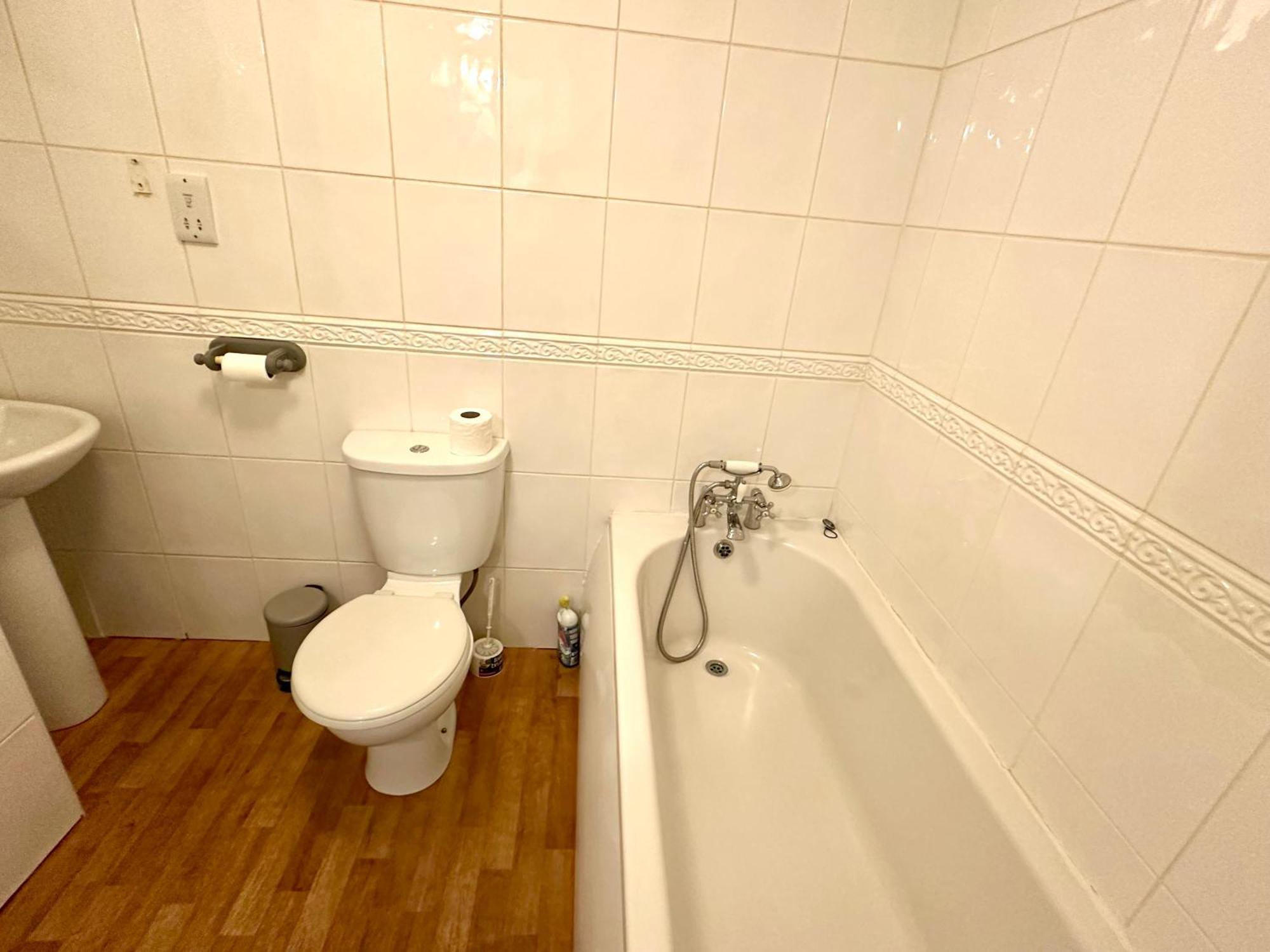 Fabrik - Harrowside By Service Apartements Blackpool