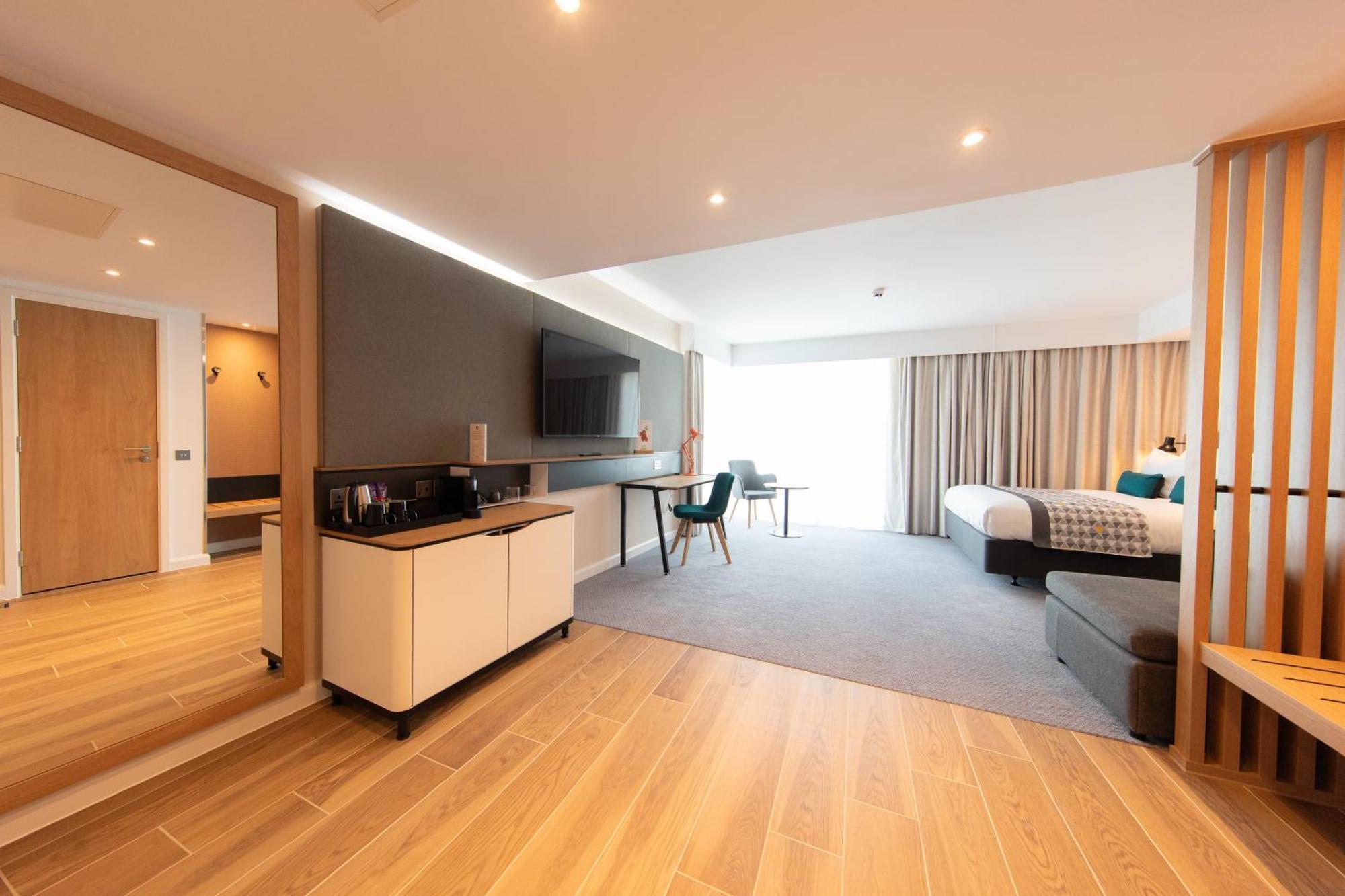 Hotel By Ihg Blackpool
