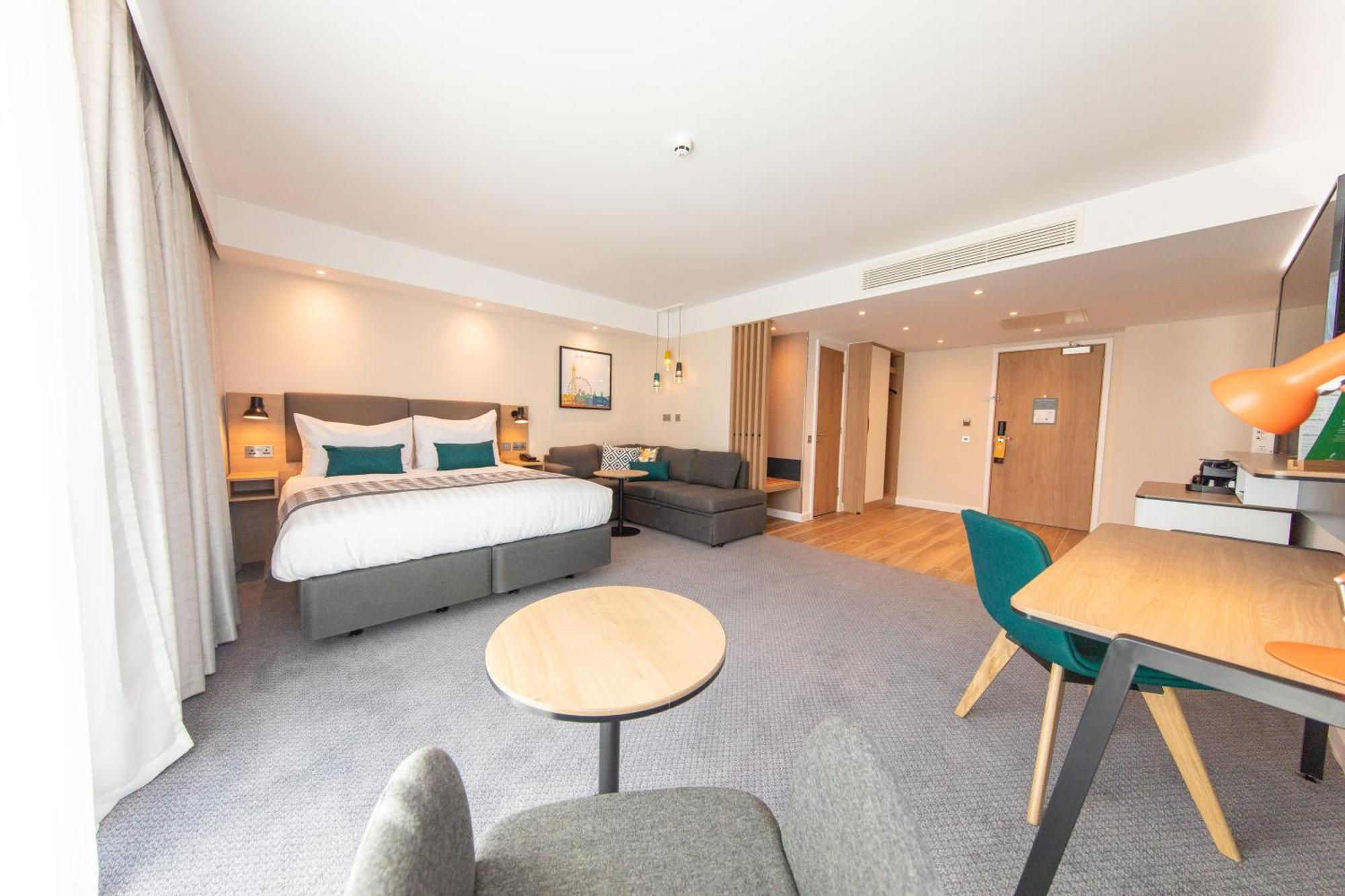 Hotel By Ihg Blackpool