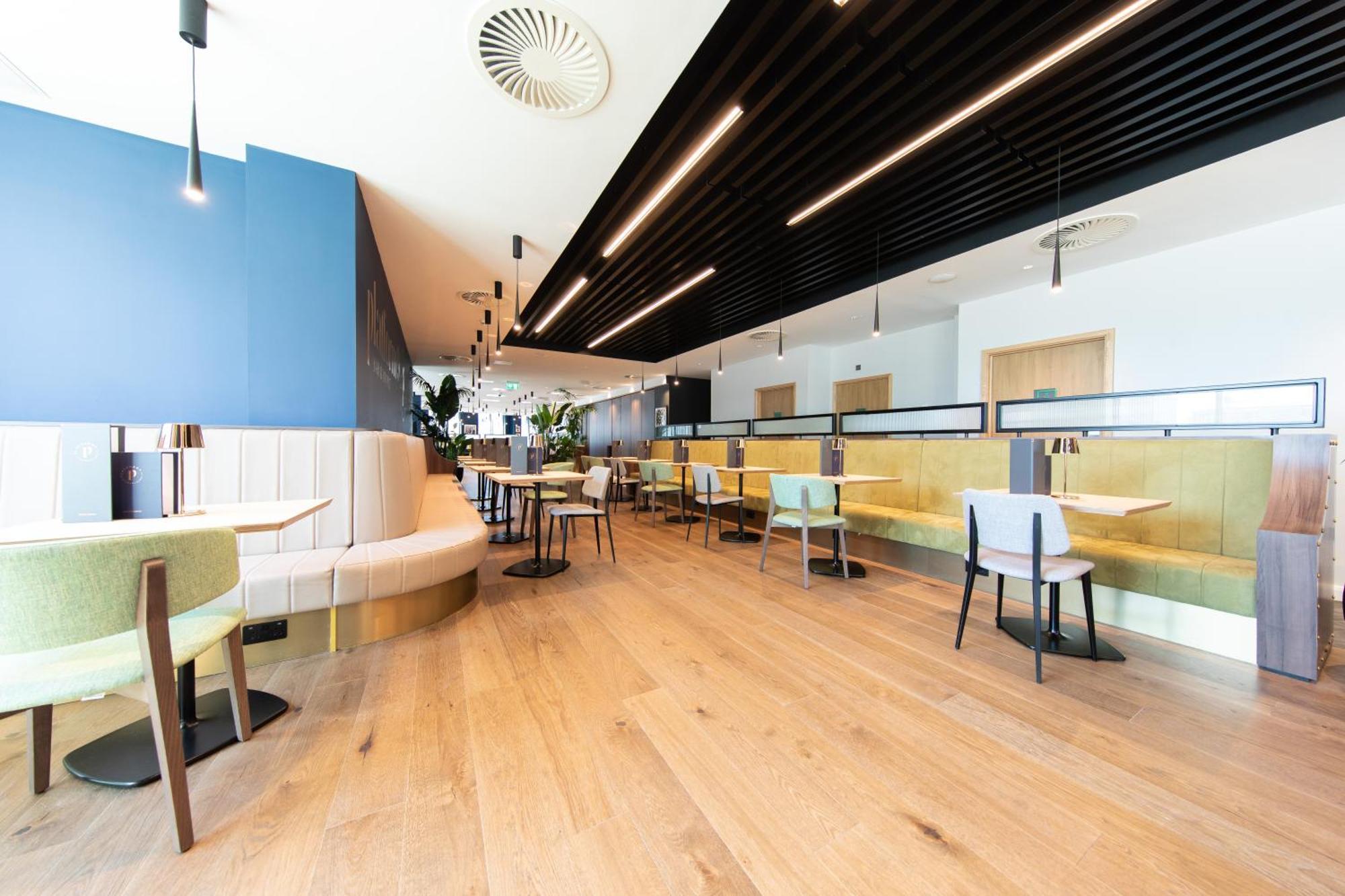 Hotel By Ihg