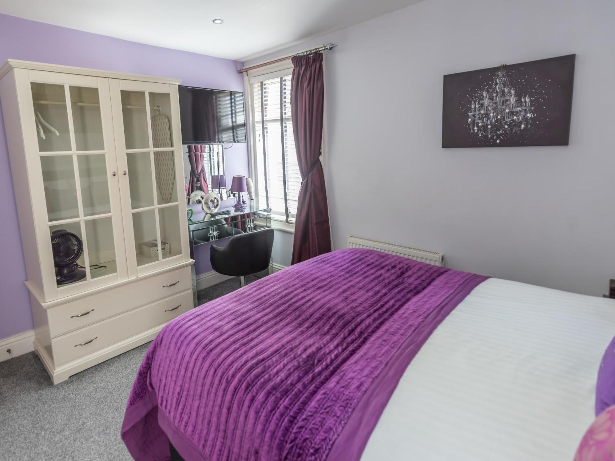 The Kenley Hotel