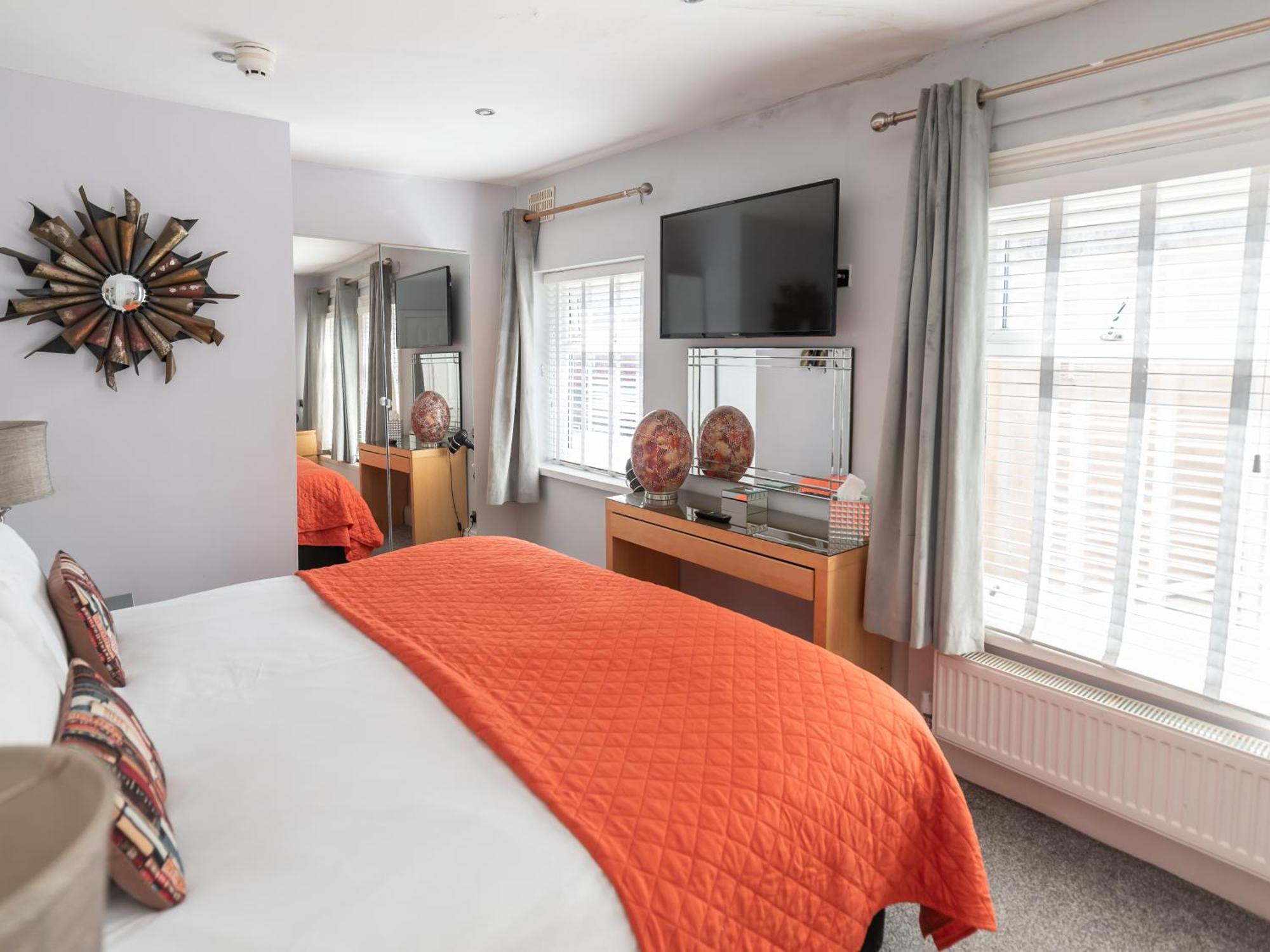 Hotel The Kenley 4*