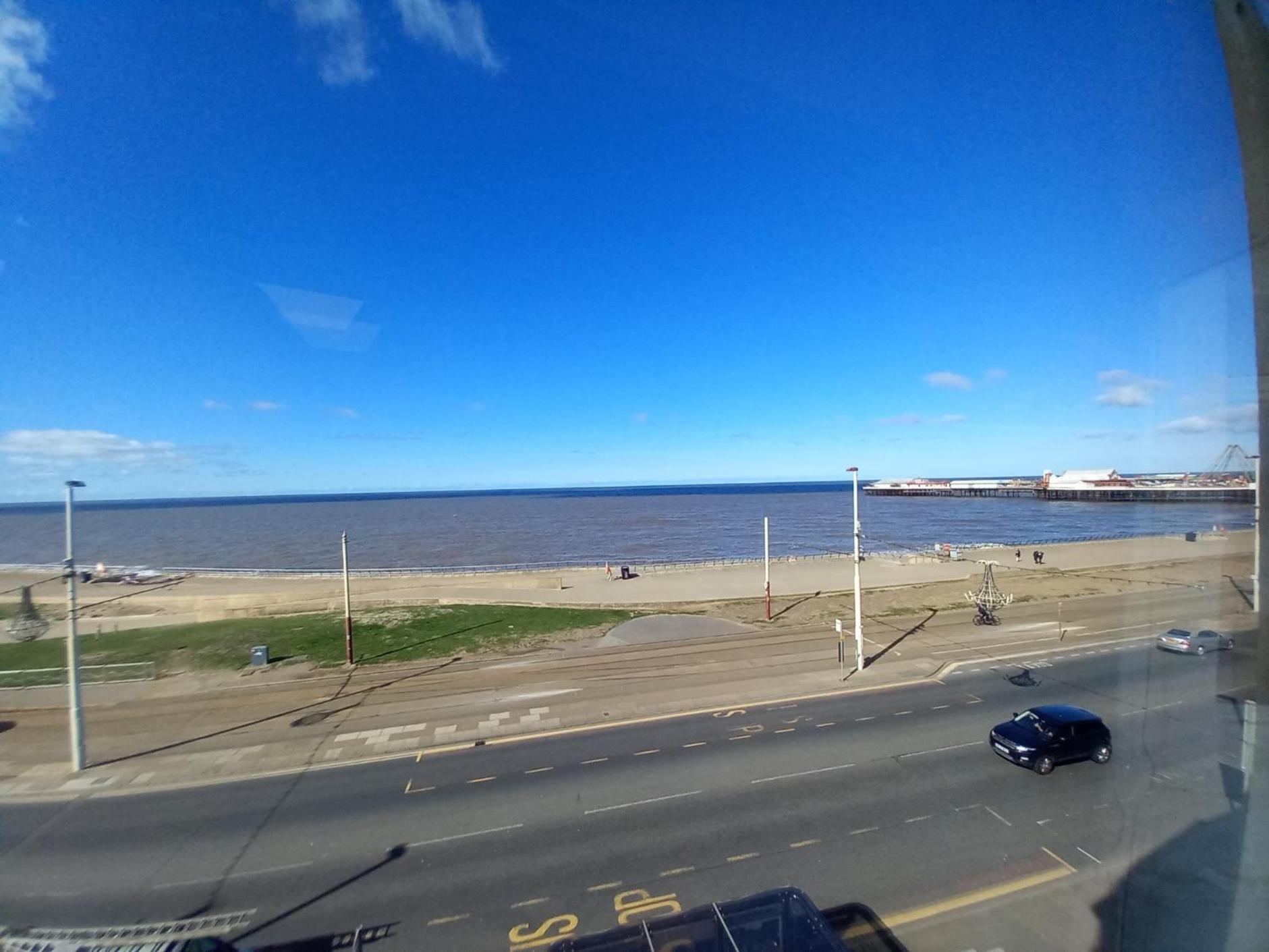 Vinnie's Family 2* Blackpool