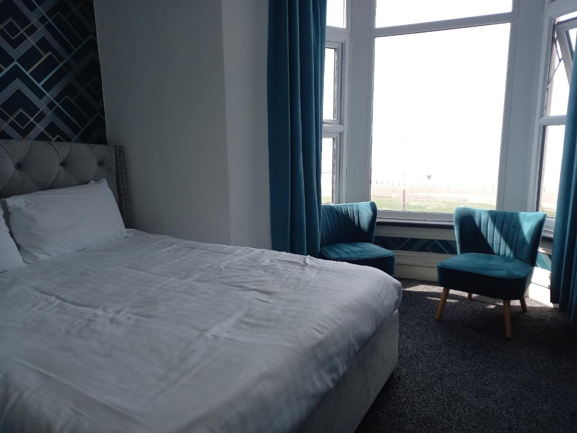 Vinnie's Family Hotel Blackpool
