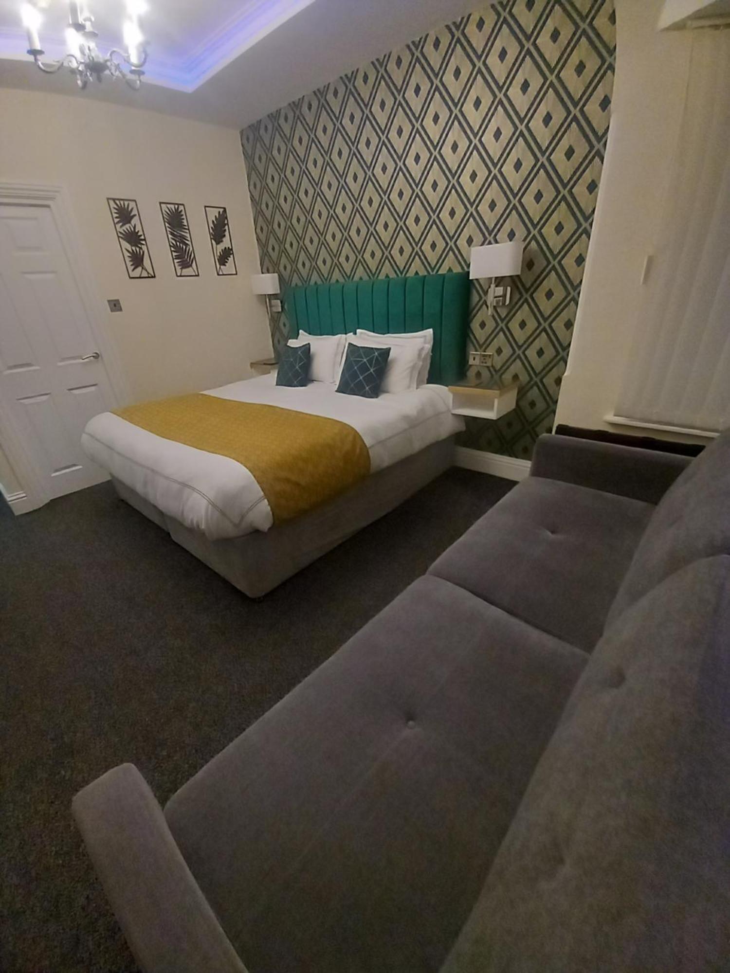 Guest house The Gatsby - Formerly The Windsor