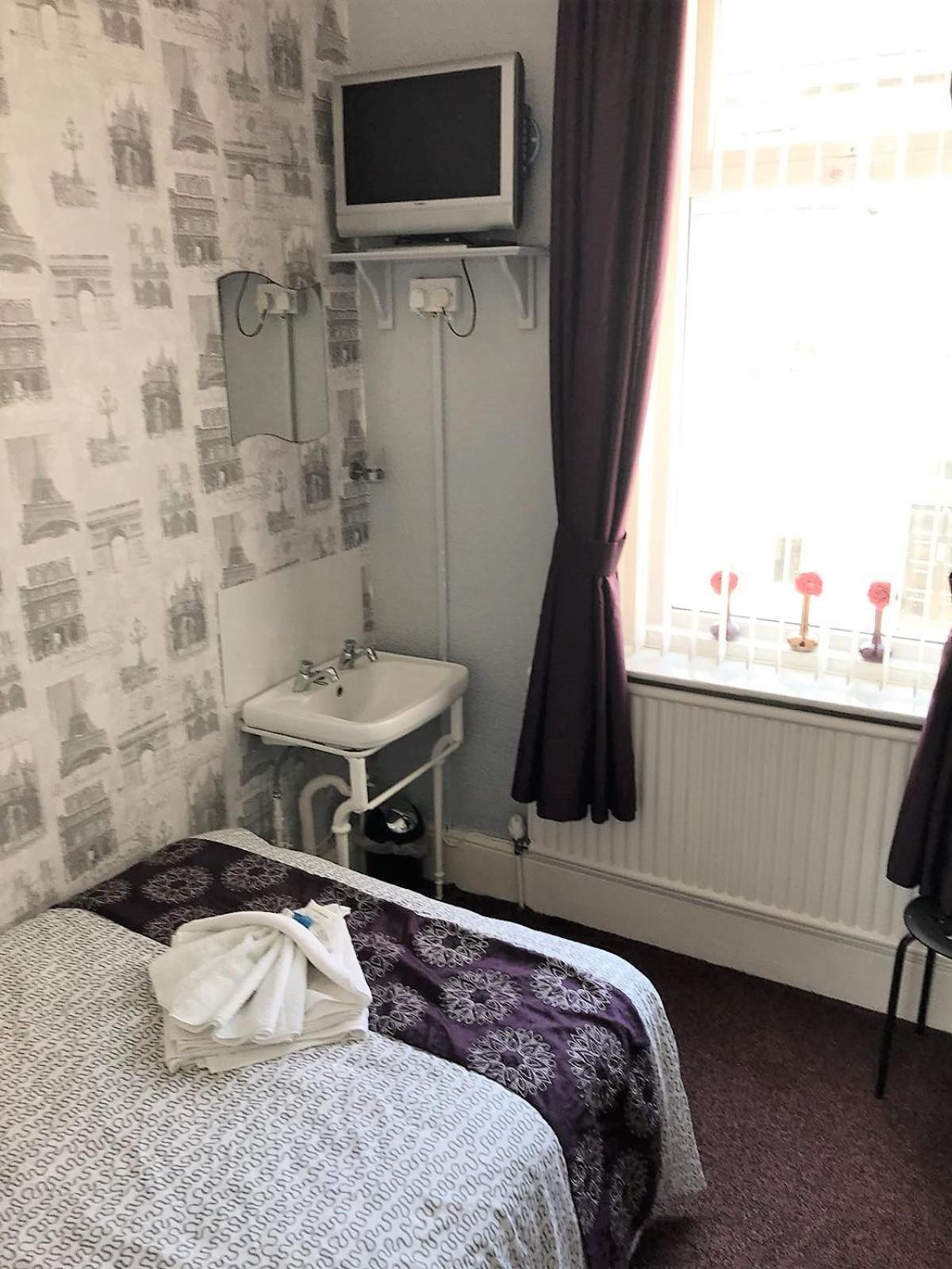 Westbourne House Bed & Breakfast Blackpool