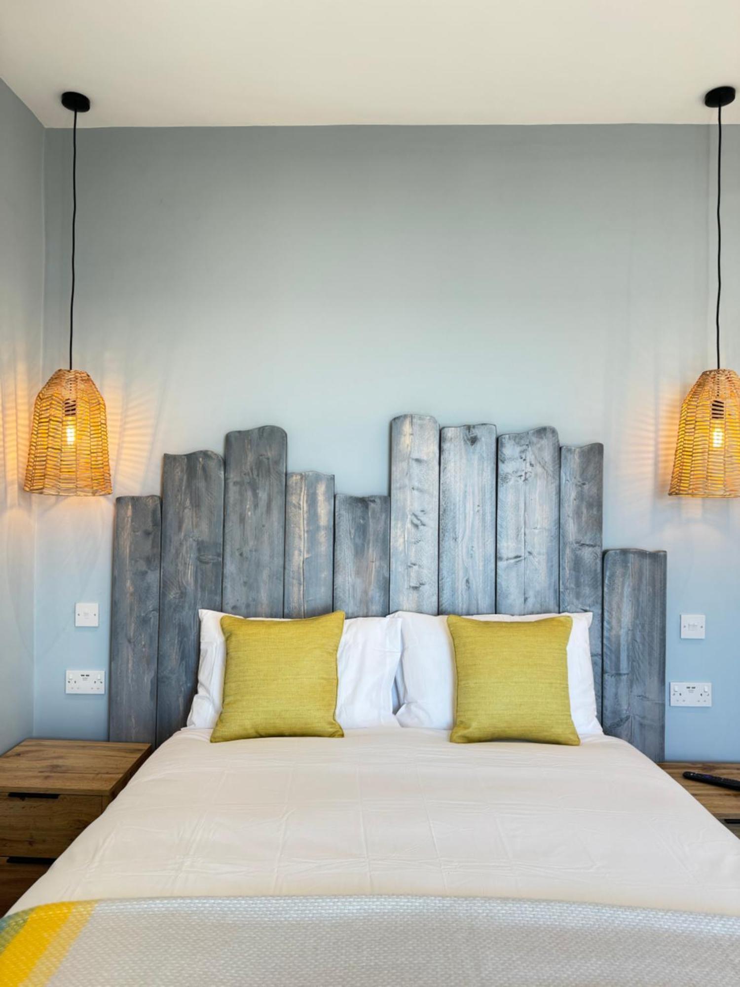 Craig-y-don Hotel 2*