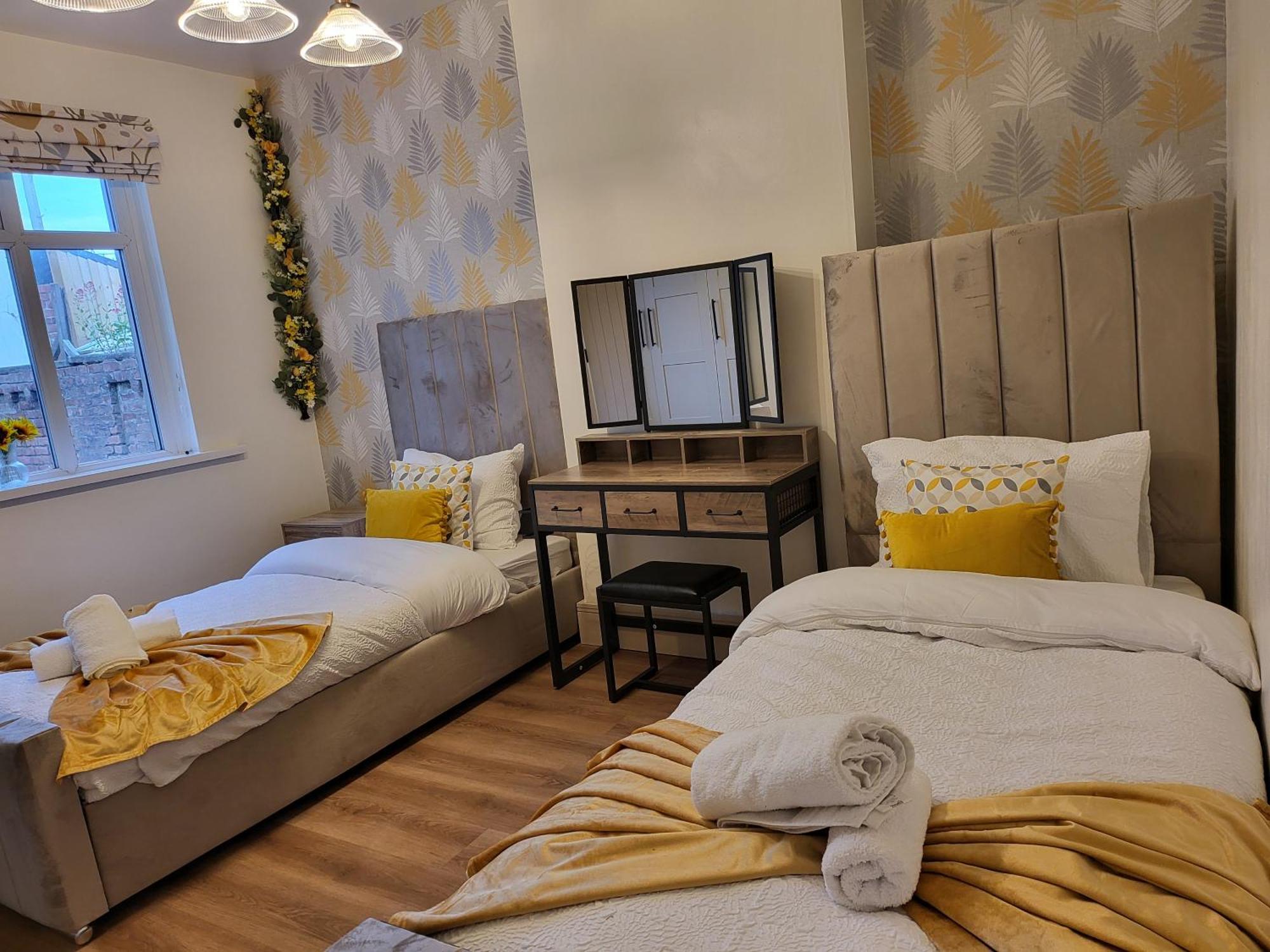 Country Style Modern Self Catering 3 Bedroom In Holiday home