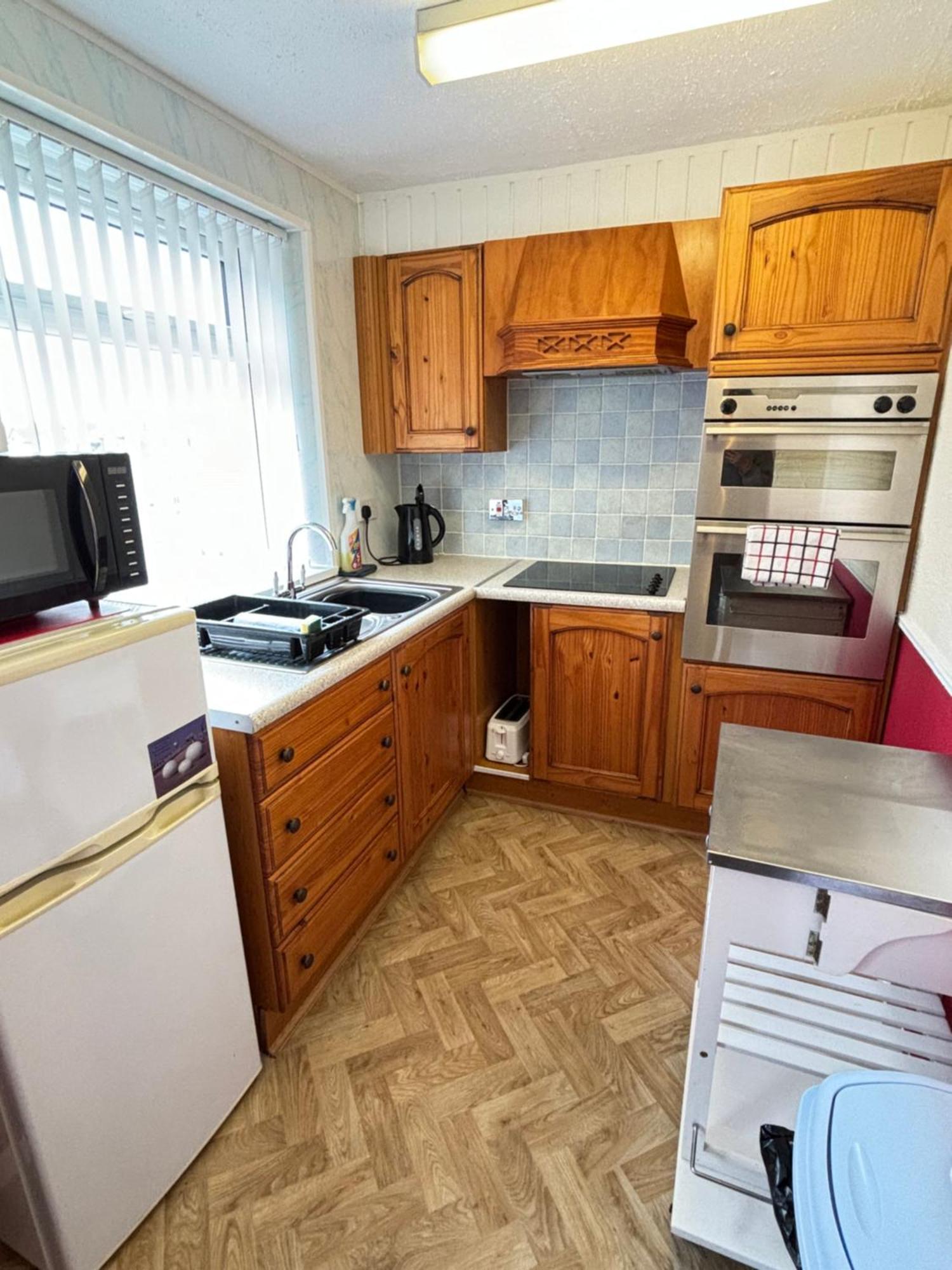 Lindisfarne - Families & Couples Only Blackpool