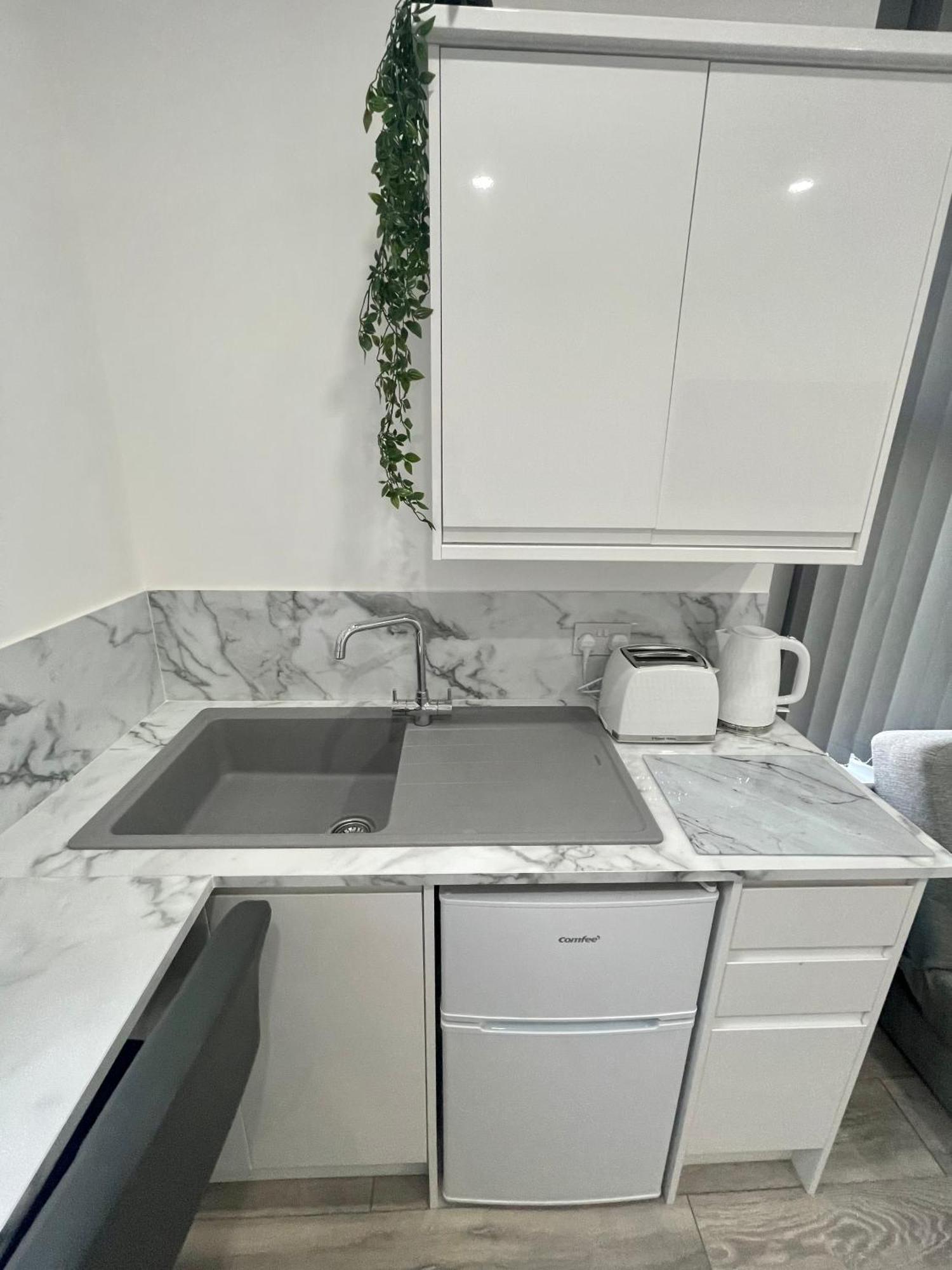 Apartment Osborne Luxury Hot Tub And Jacuzzi *