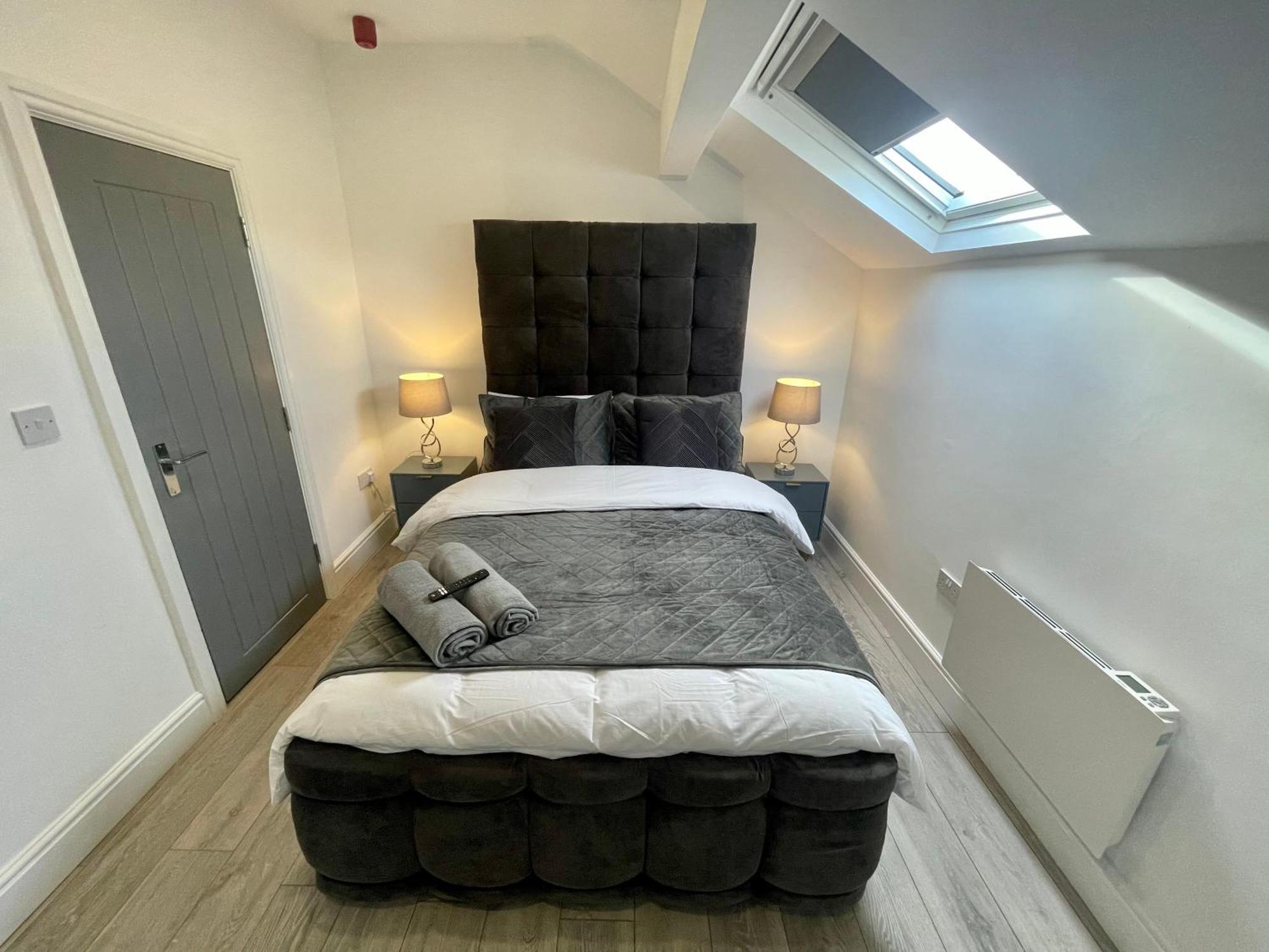 Osborne Luxury Hot Tub And Jacuzzi Apartment