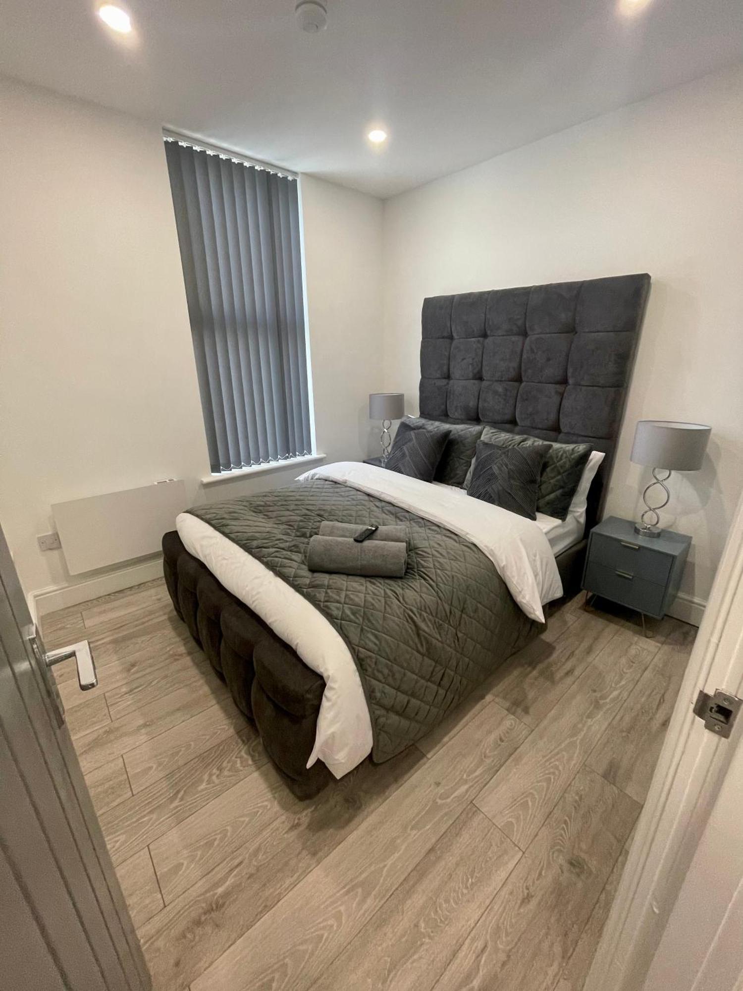 Osborne Luxury Hot Tub And Jacuzzi Apartment Blackpool