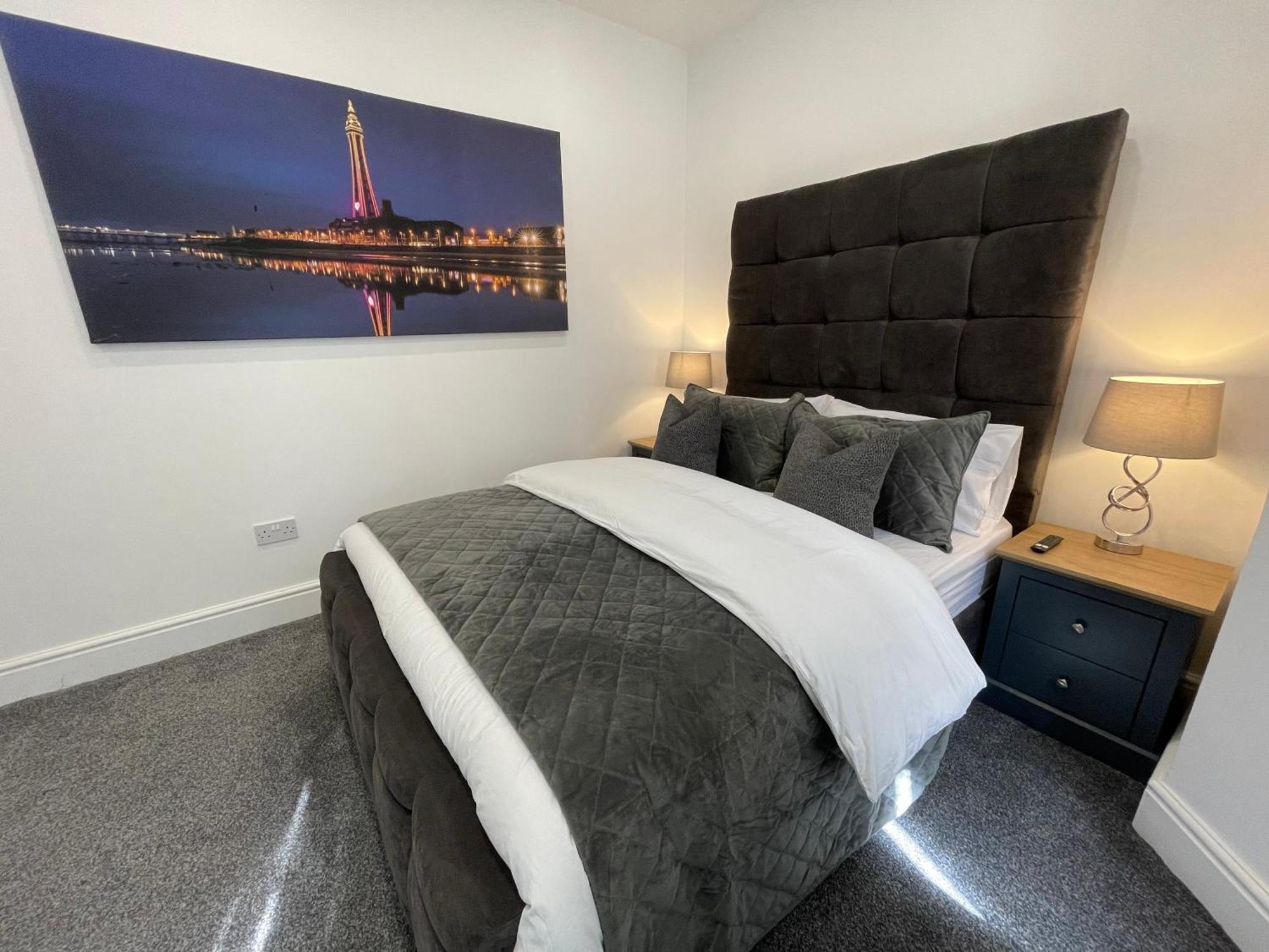 Osborne Luxury Hot Tub And Jacuzzi Blackpool