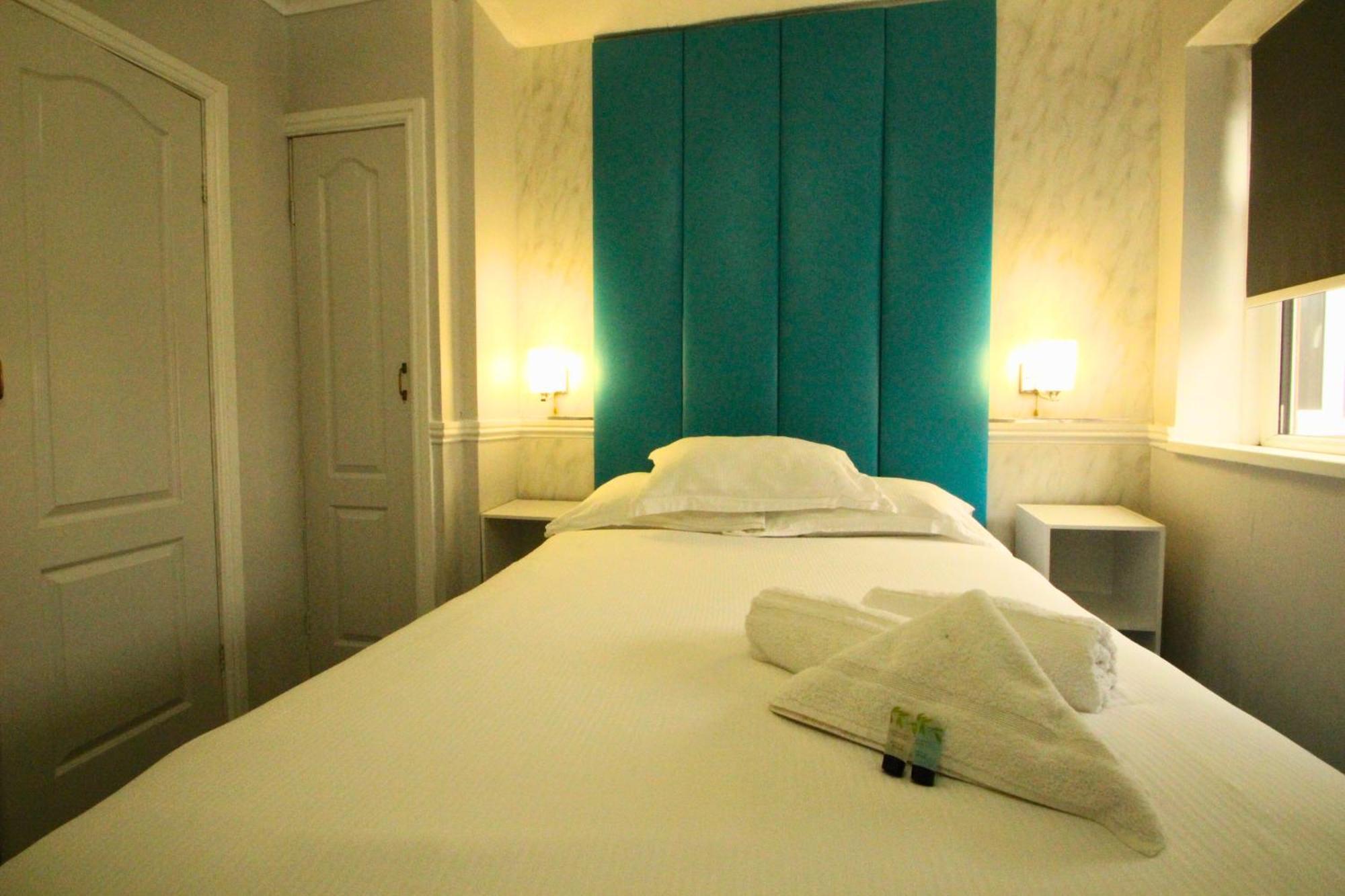 Hotel Oyo Abbey 4*