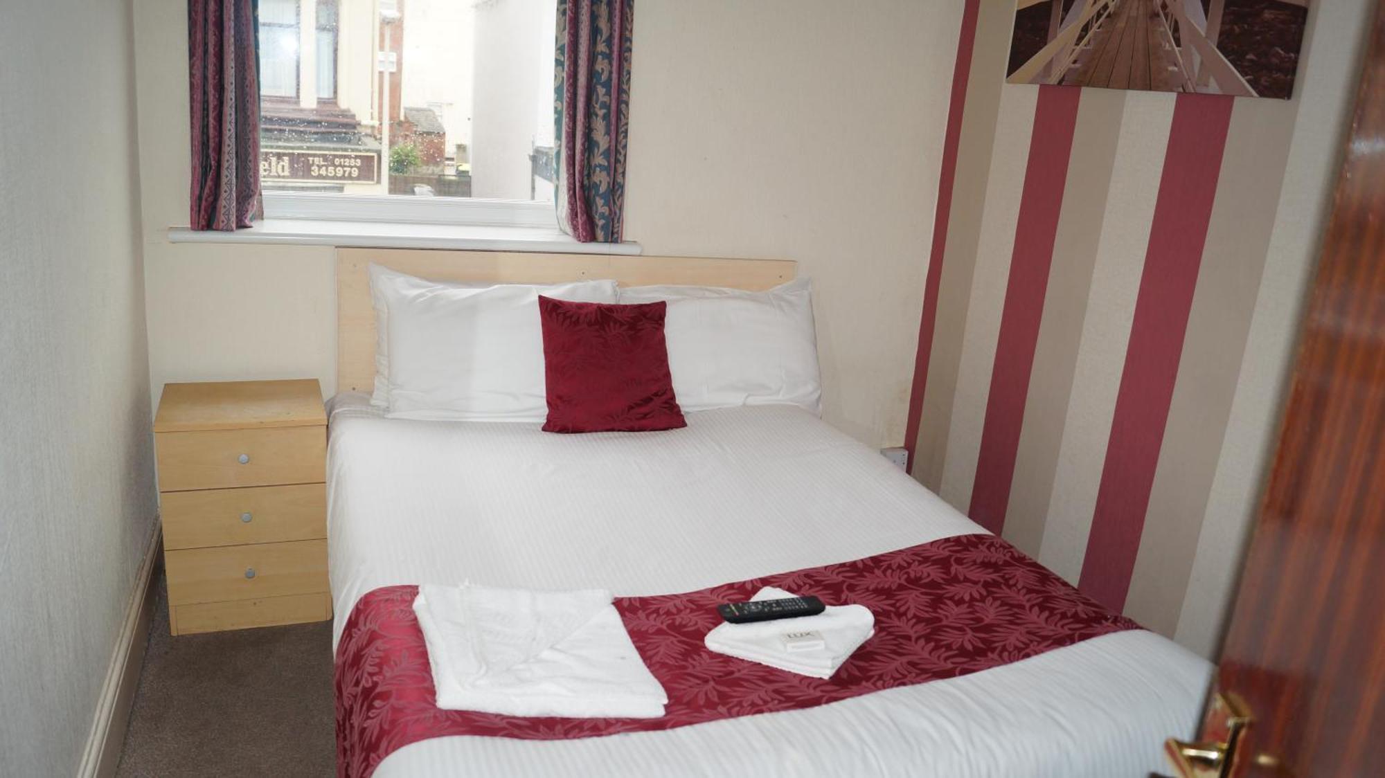 Vernon Hotel Hotel 3*