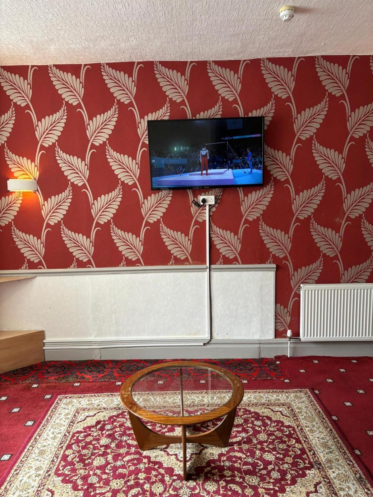 Hotel The Sandringham Court & Apartment-all Groups Welcome Blackpool