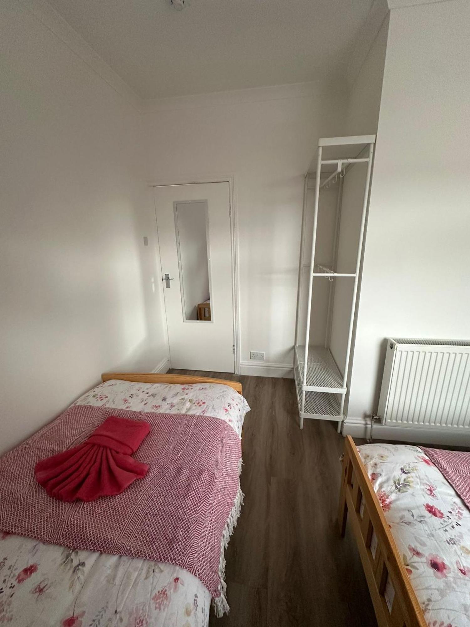 Apartment Suli House- Flats & En-suite-families And Couples Only Blackpool
