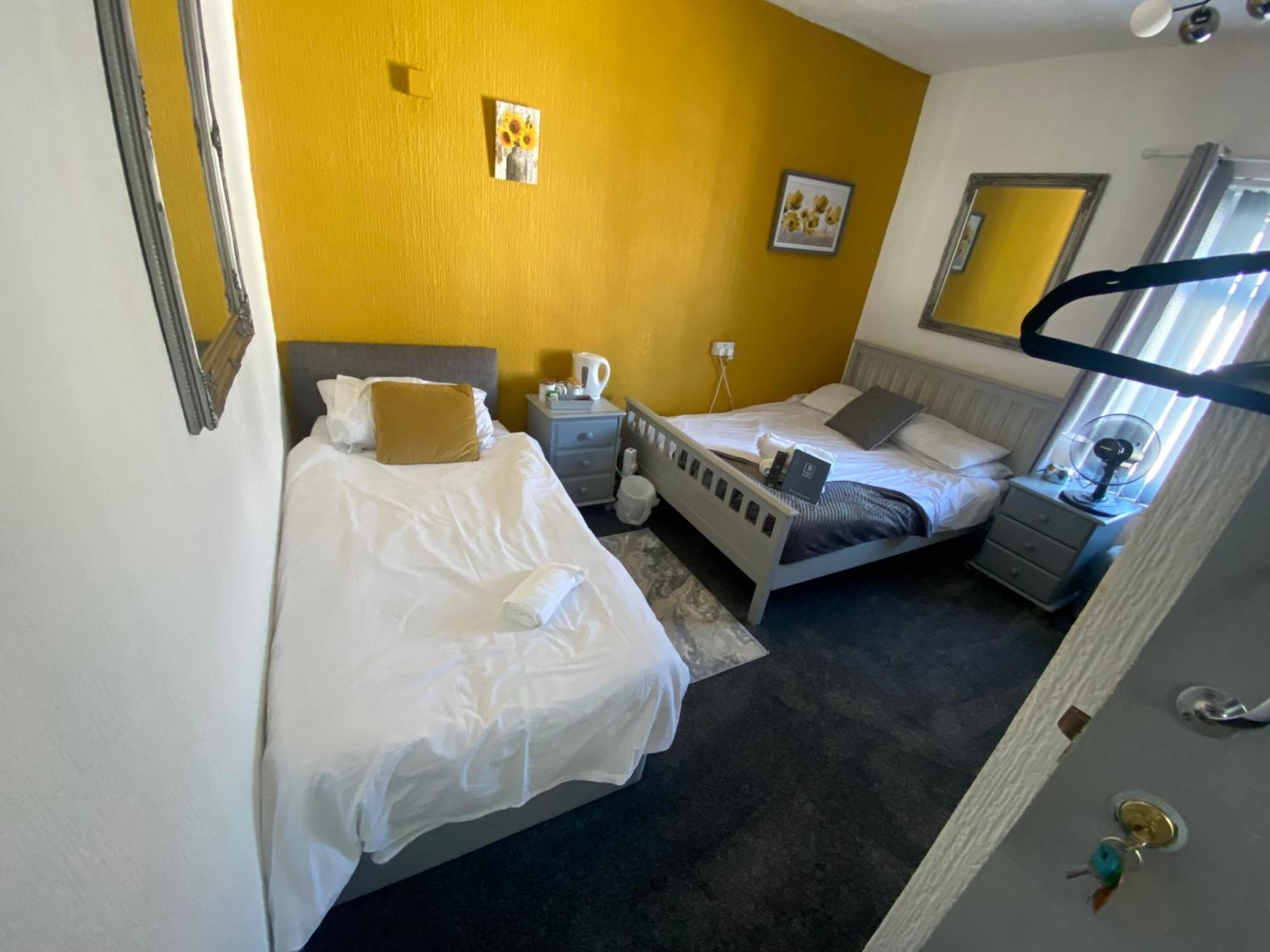 Bradburys Of 4* Blackpool
