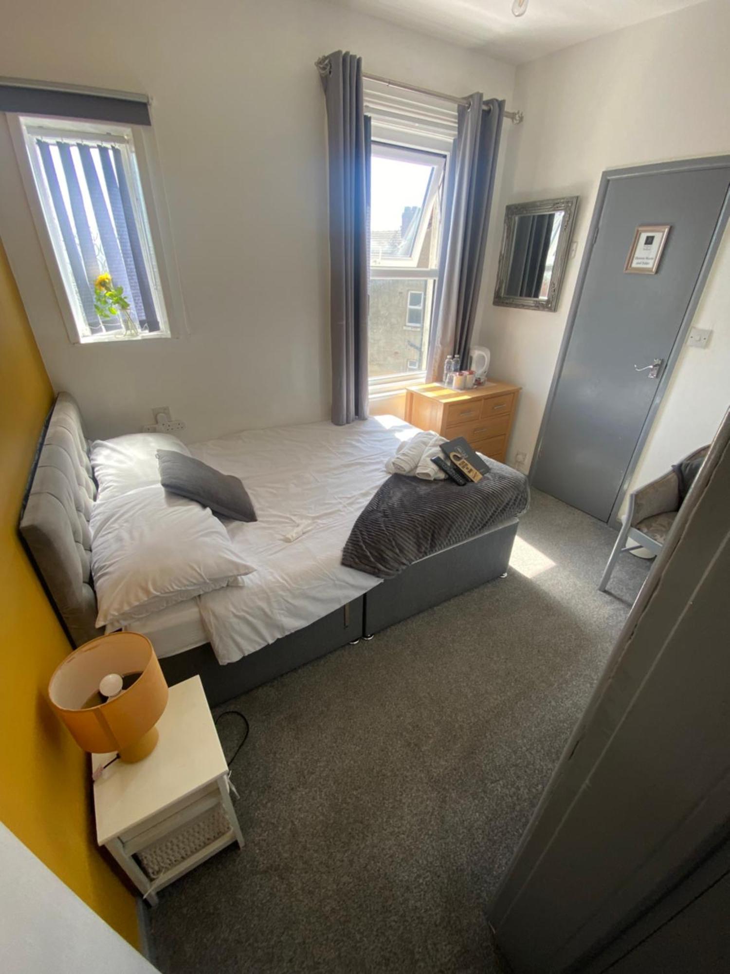 Bradburys Of 4* Blackpool