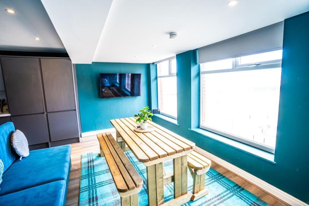 Belgravia Duplex Seaview Apartment Blackpool
