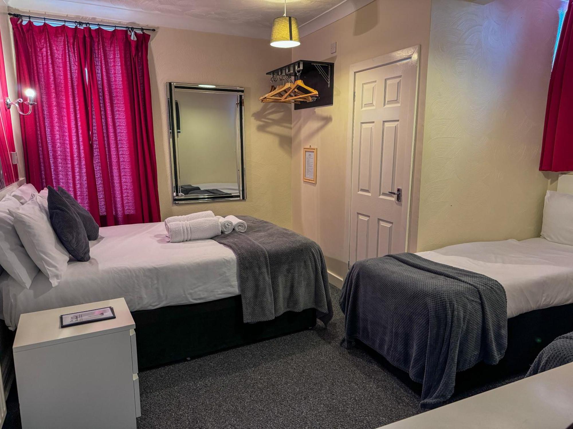 The Ascot Guest house 3*