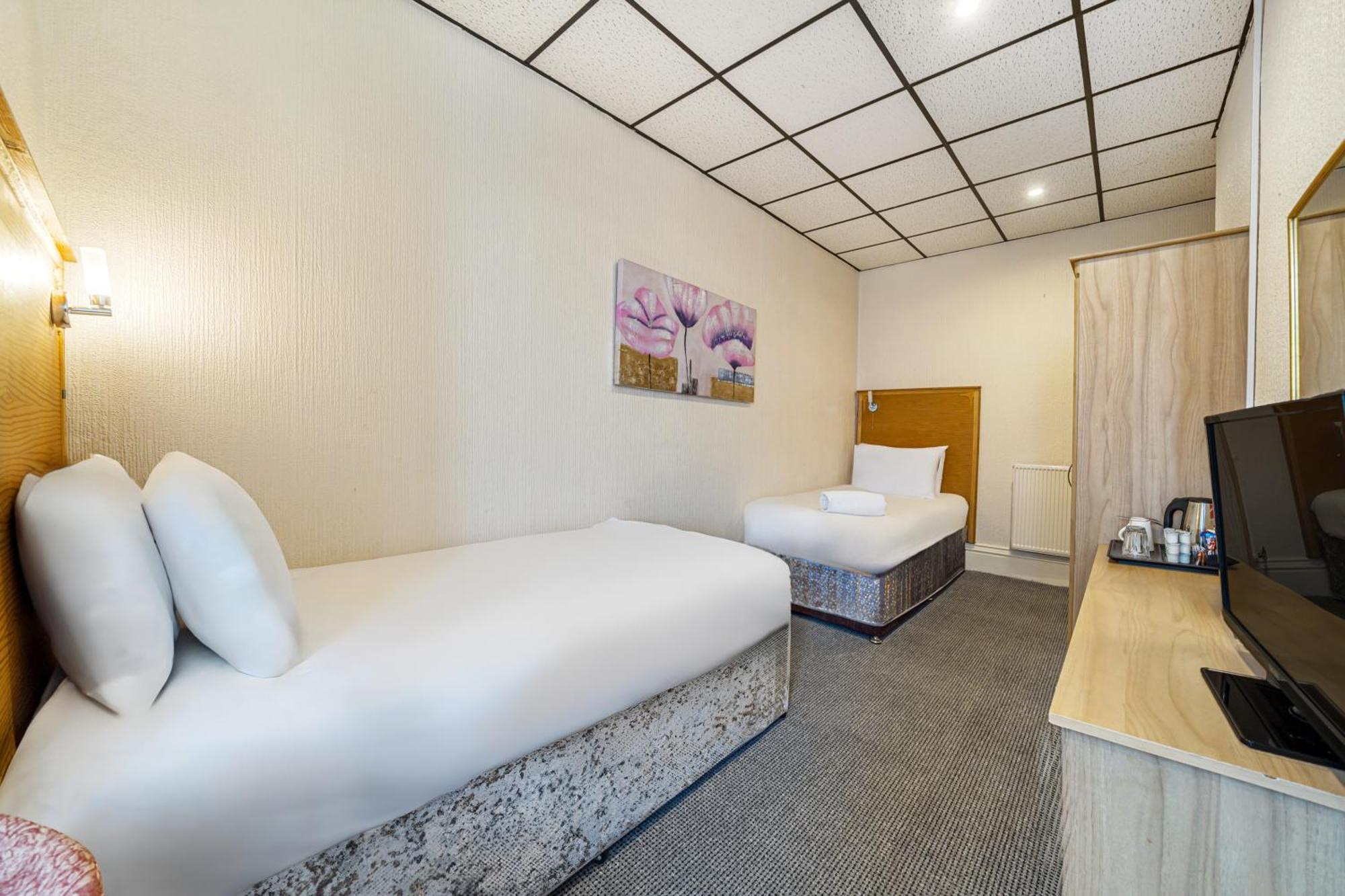 Bluewaters Hotel 3*