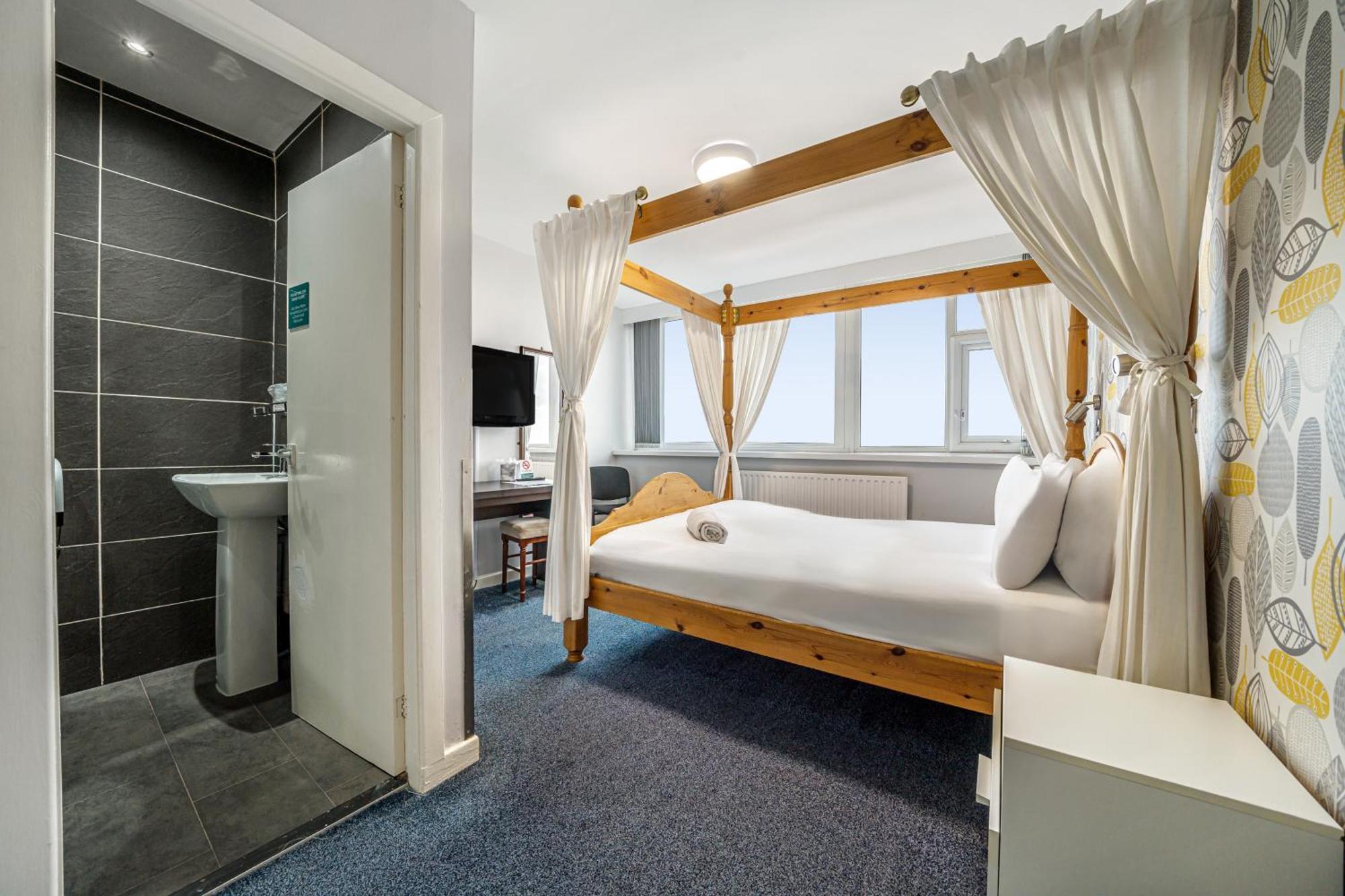 Hotel Bluewaters