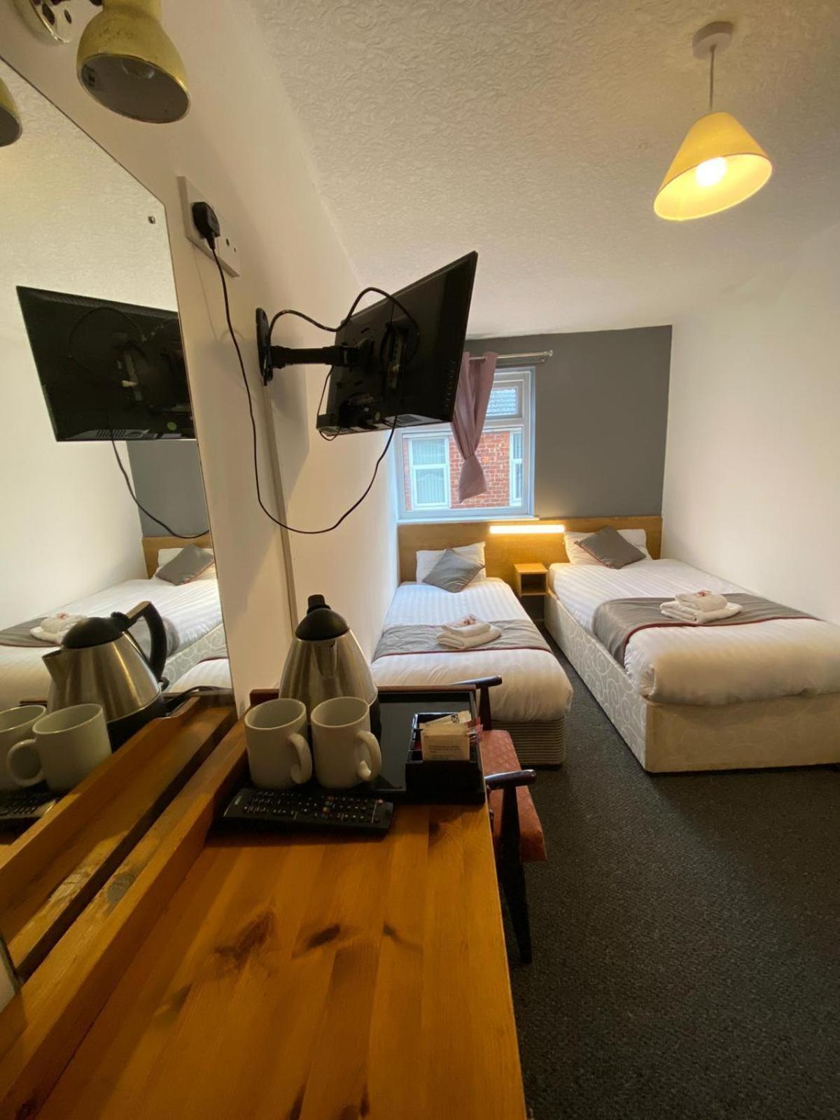 Alumhurst Guest house Blackpool