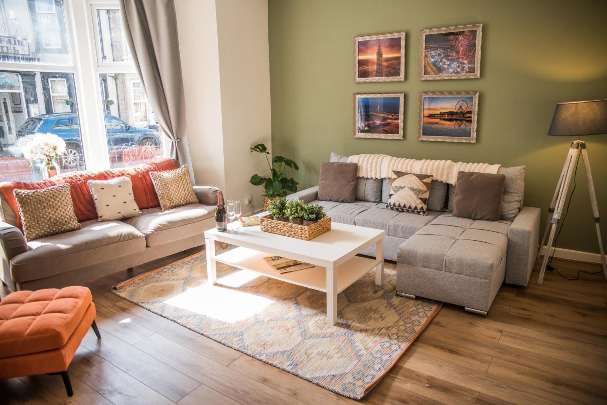 Vance Retreat Apartment Blackpool