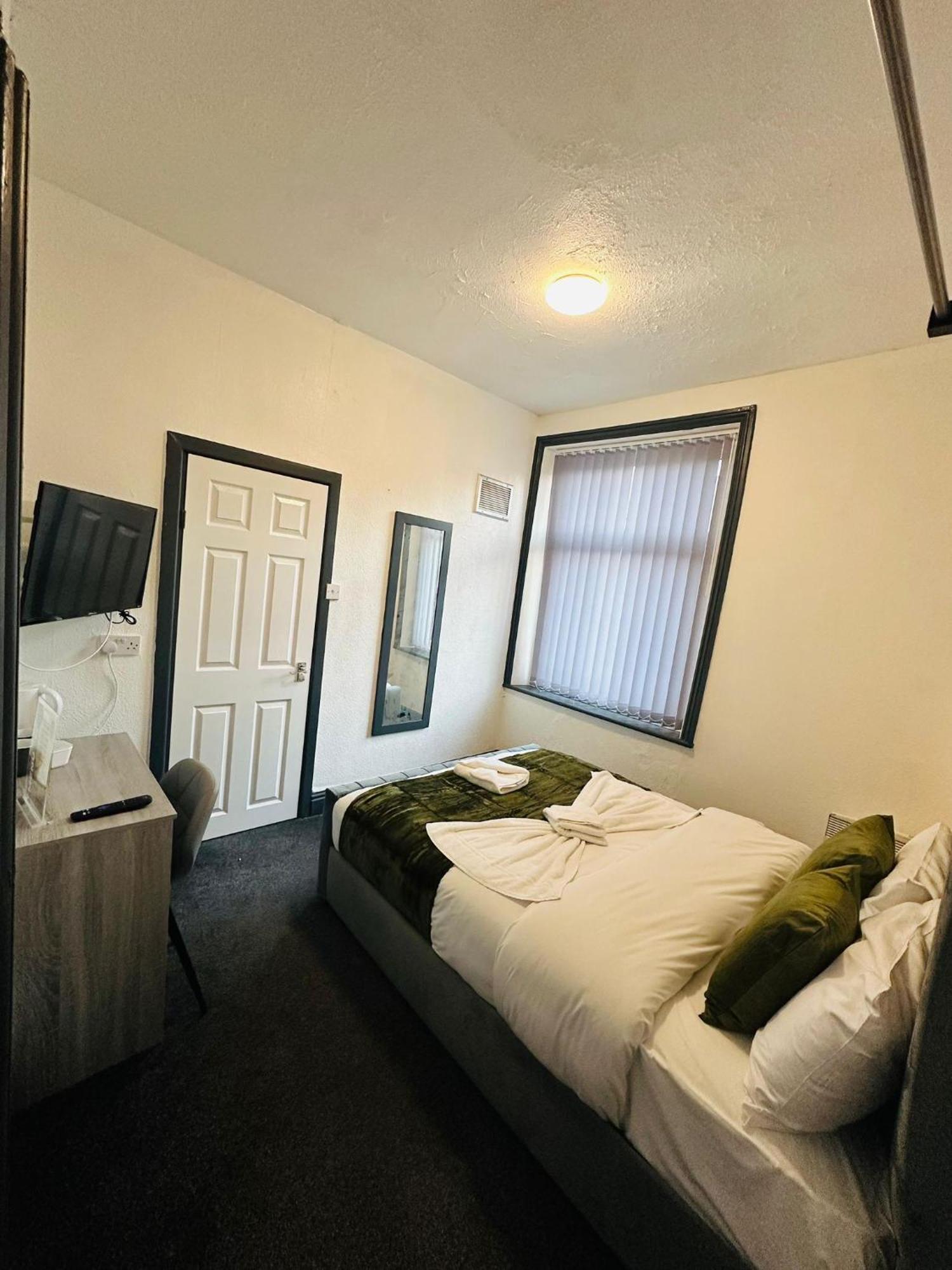 The New Valron Hotel Blackpool
