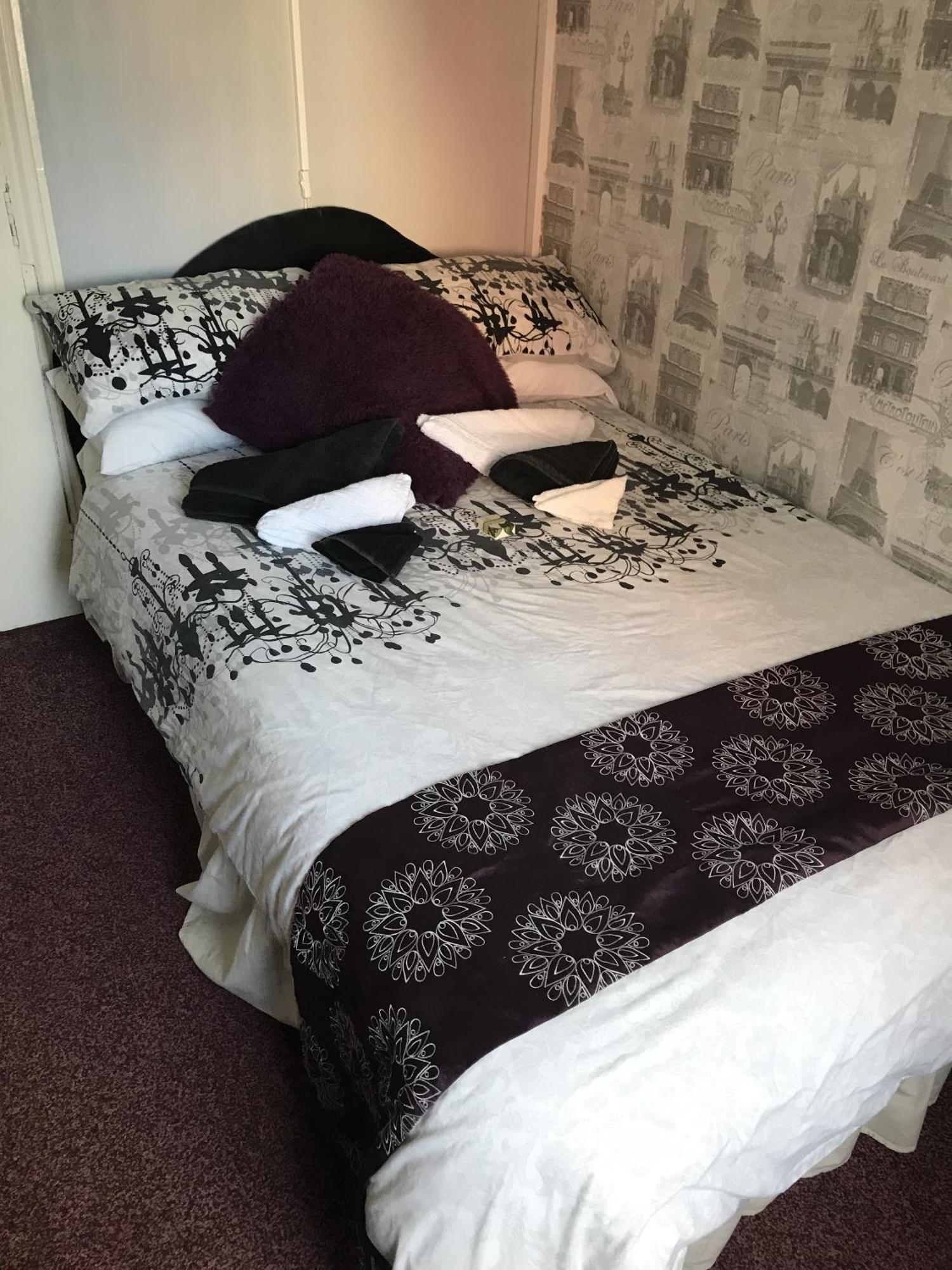 Westbourne House 3*