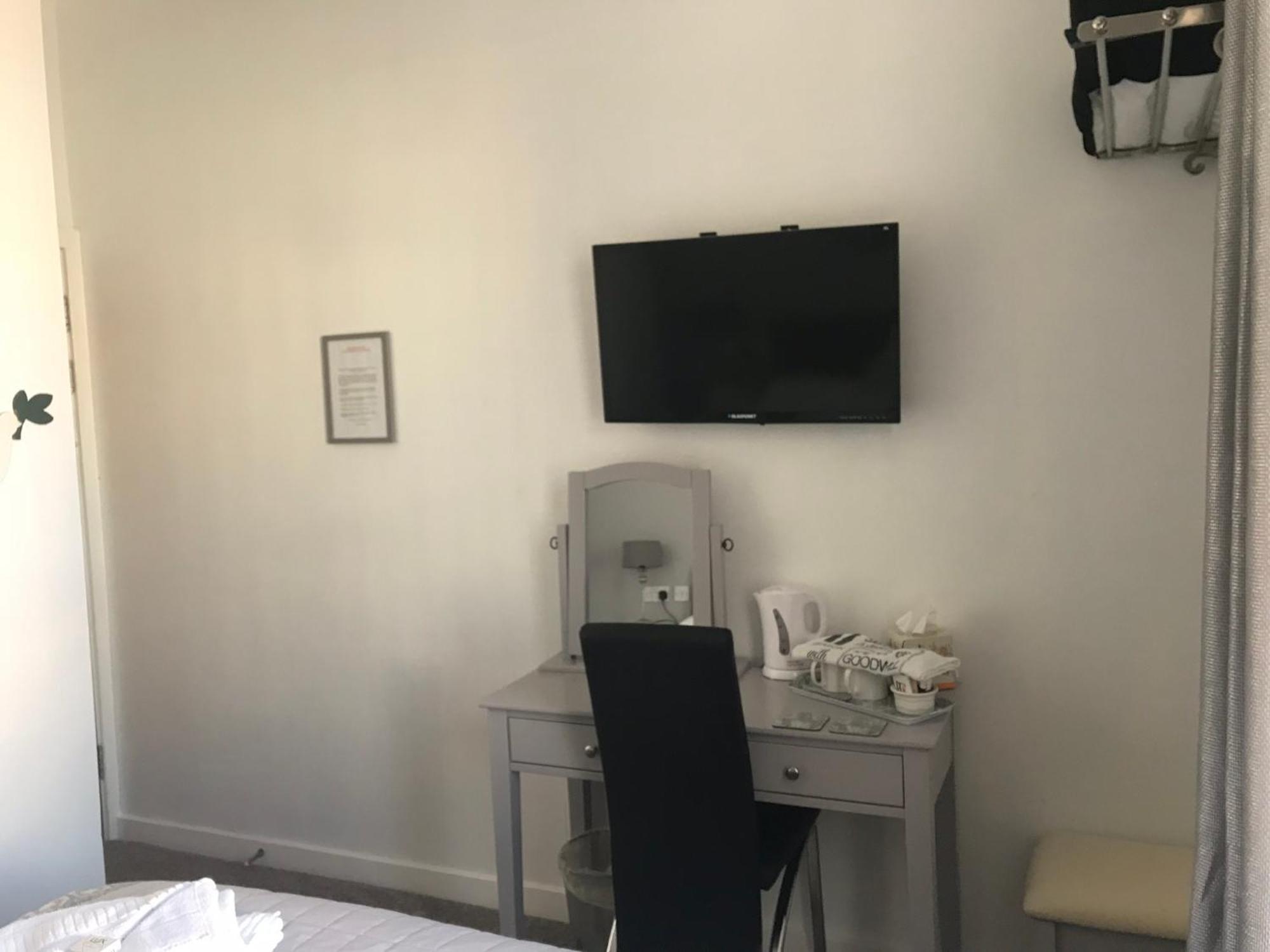 Guest house Four Seasons 3*