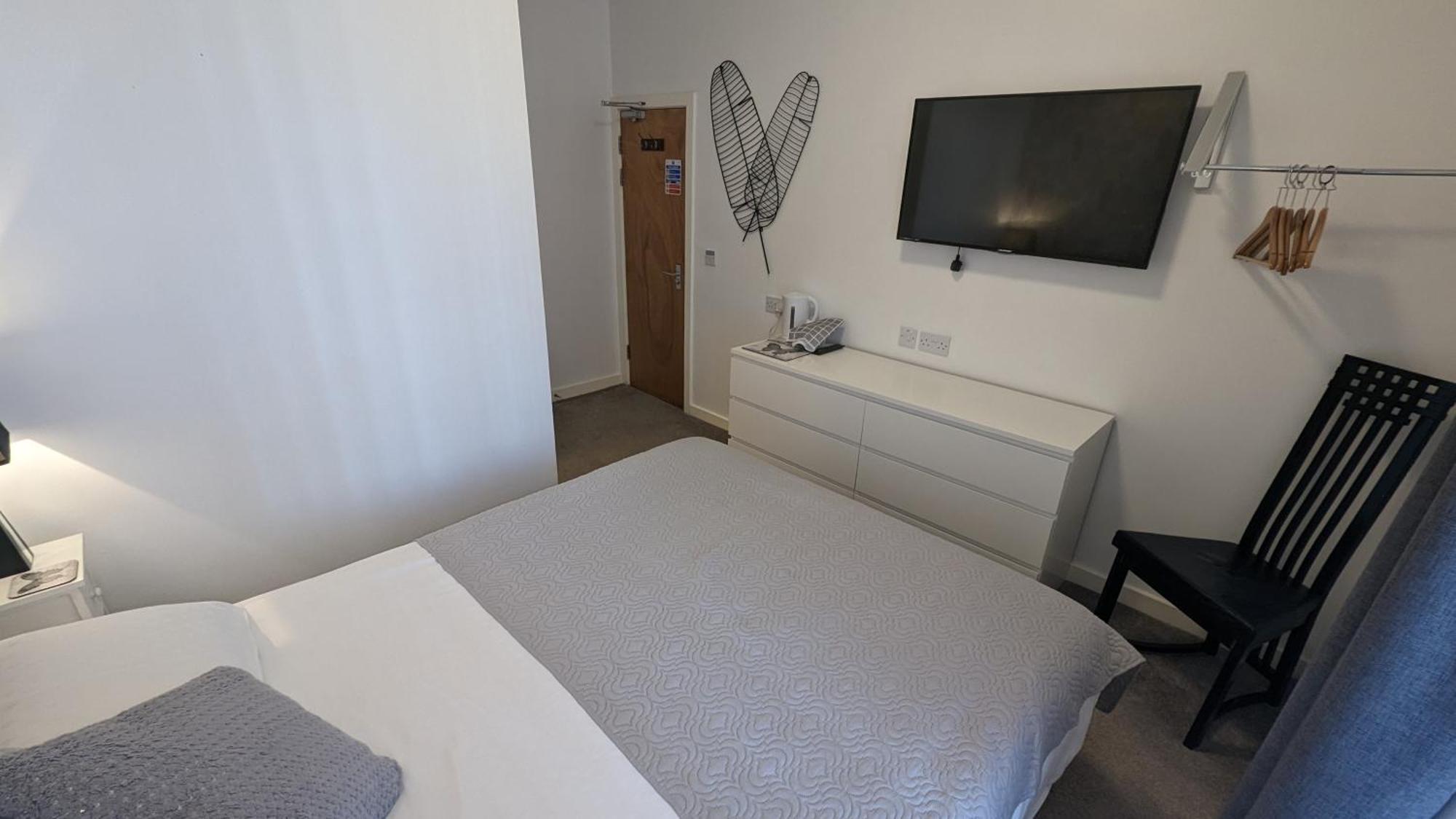 Four Seasons Guest house Blackpool